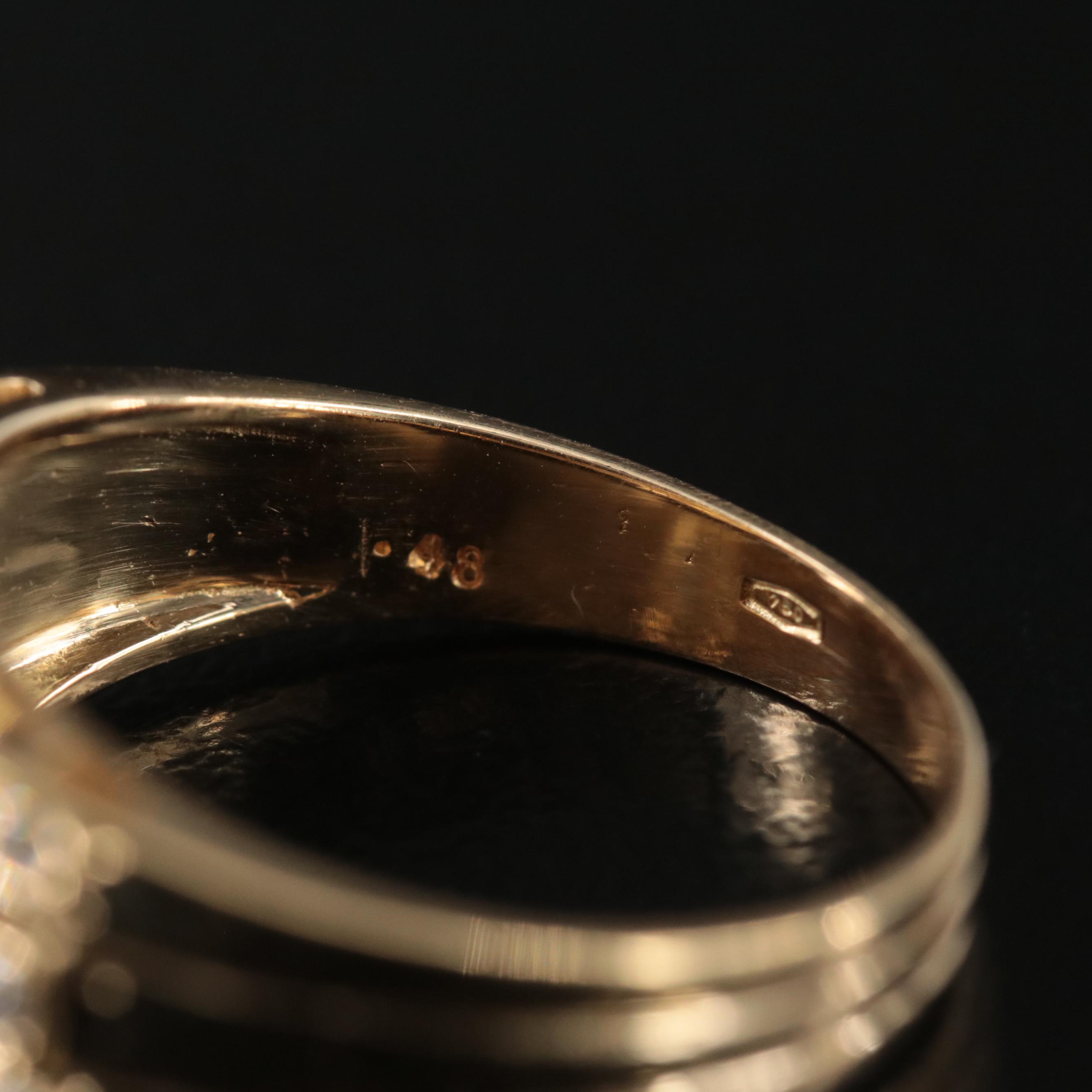 18K 0.95 CTW Diamond Ring