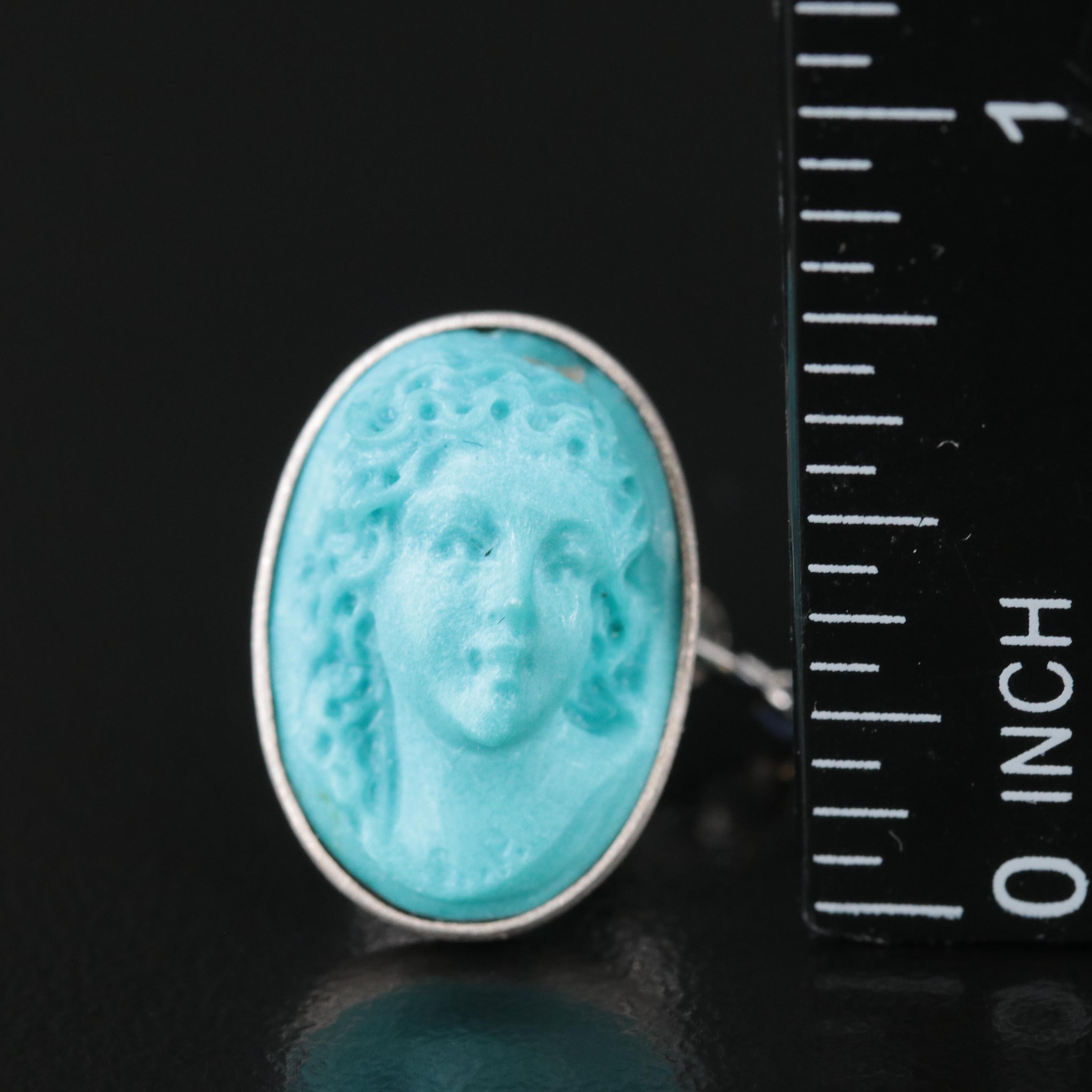 18K Turquoise Cameo Tie Tack