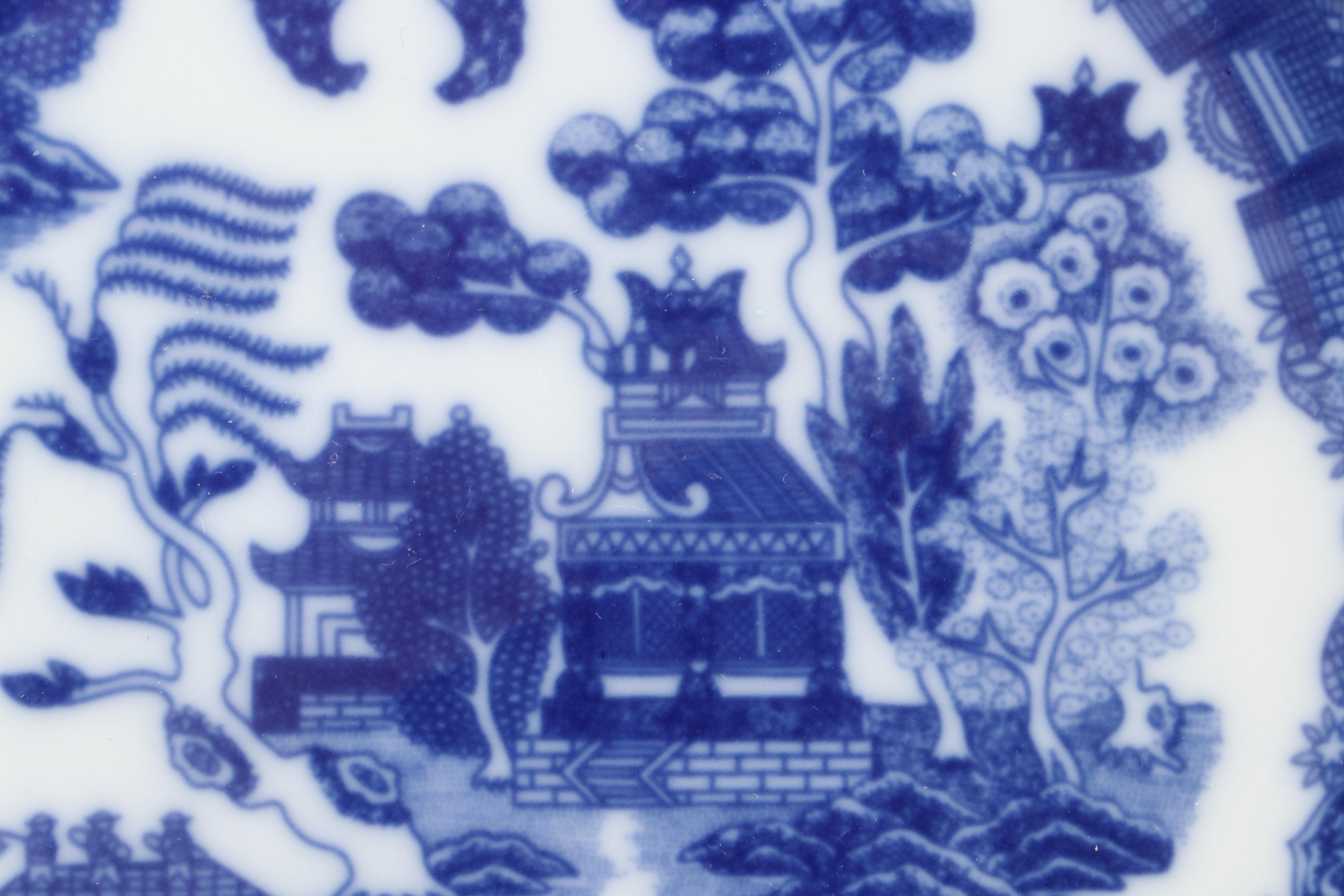 Blue Willow Plates, 20th Century