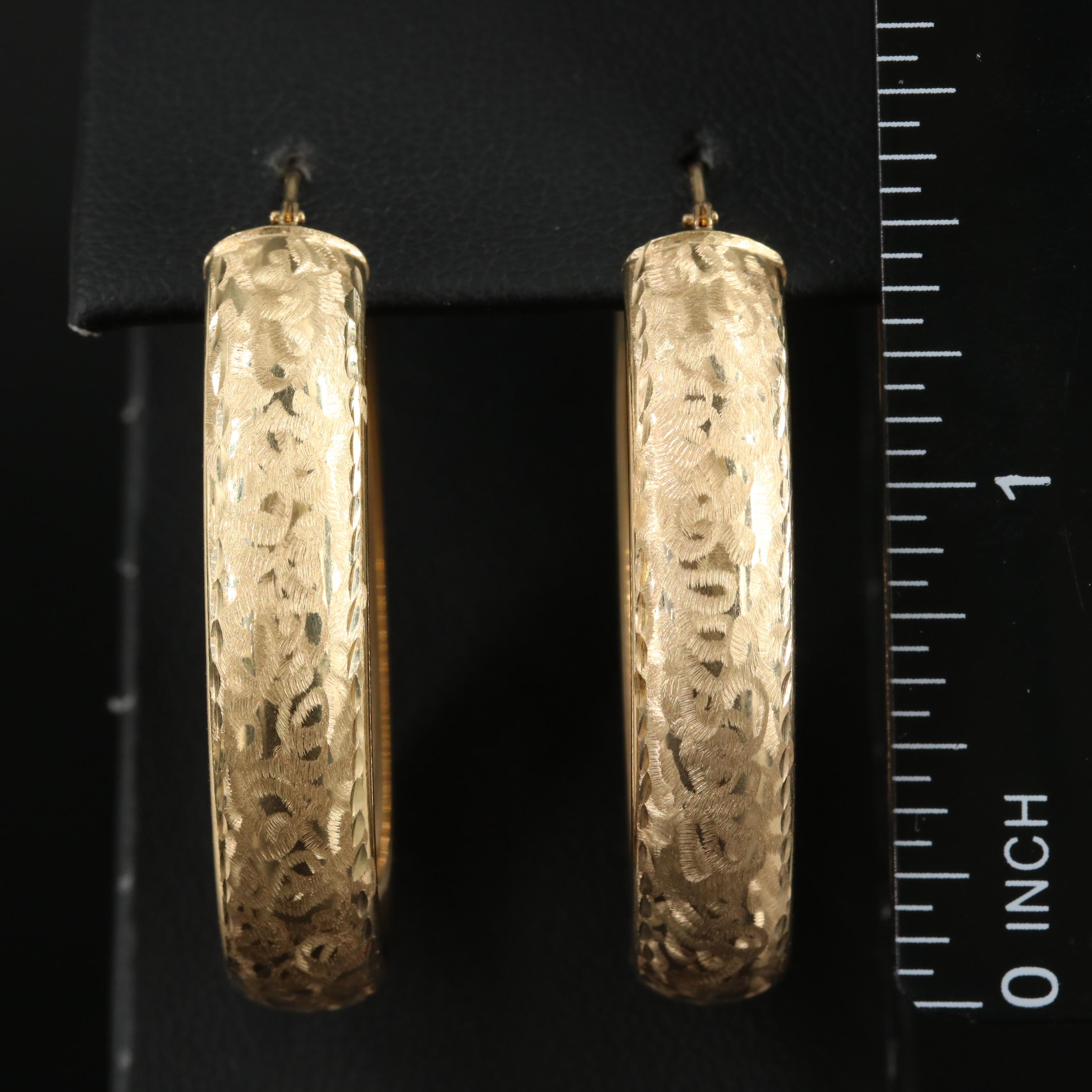 Italian 18K Detailed Hoop Earrings