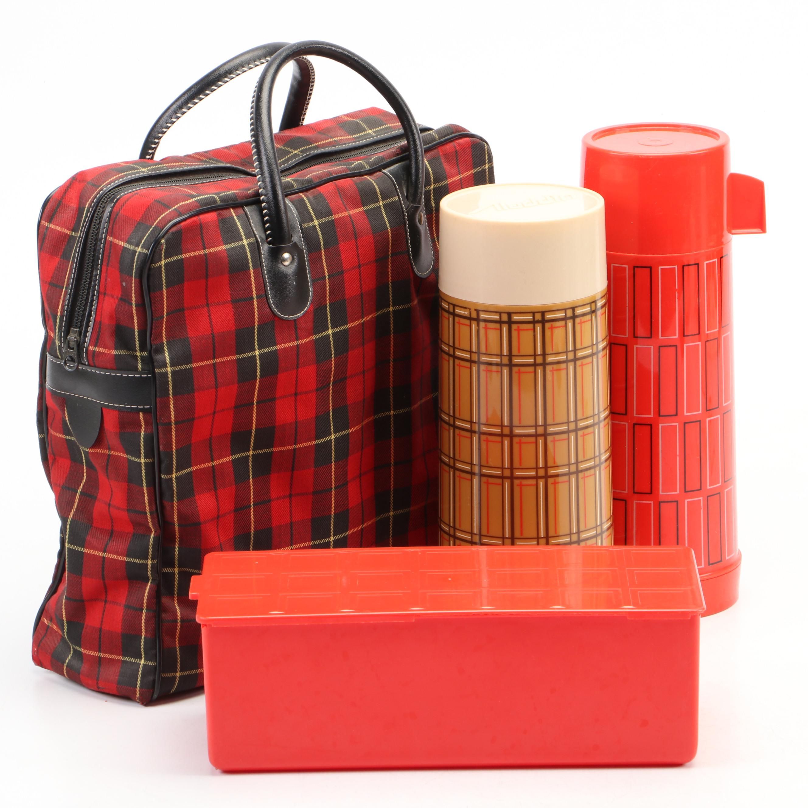 Aladdin and TruTest Thermoses with Plastic Sandwich Box in Carrying