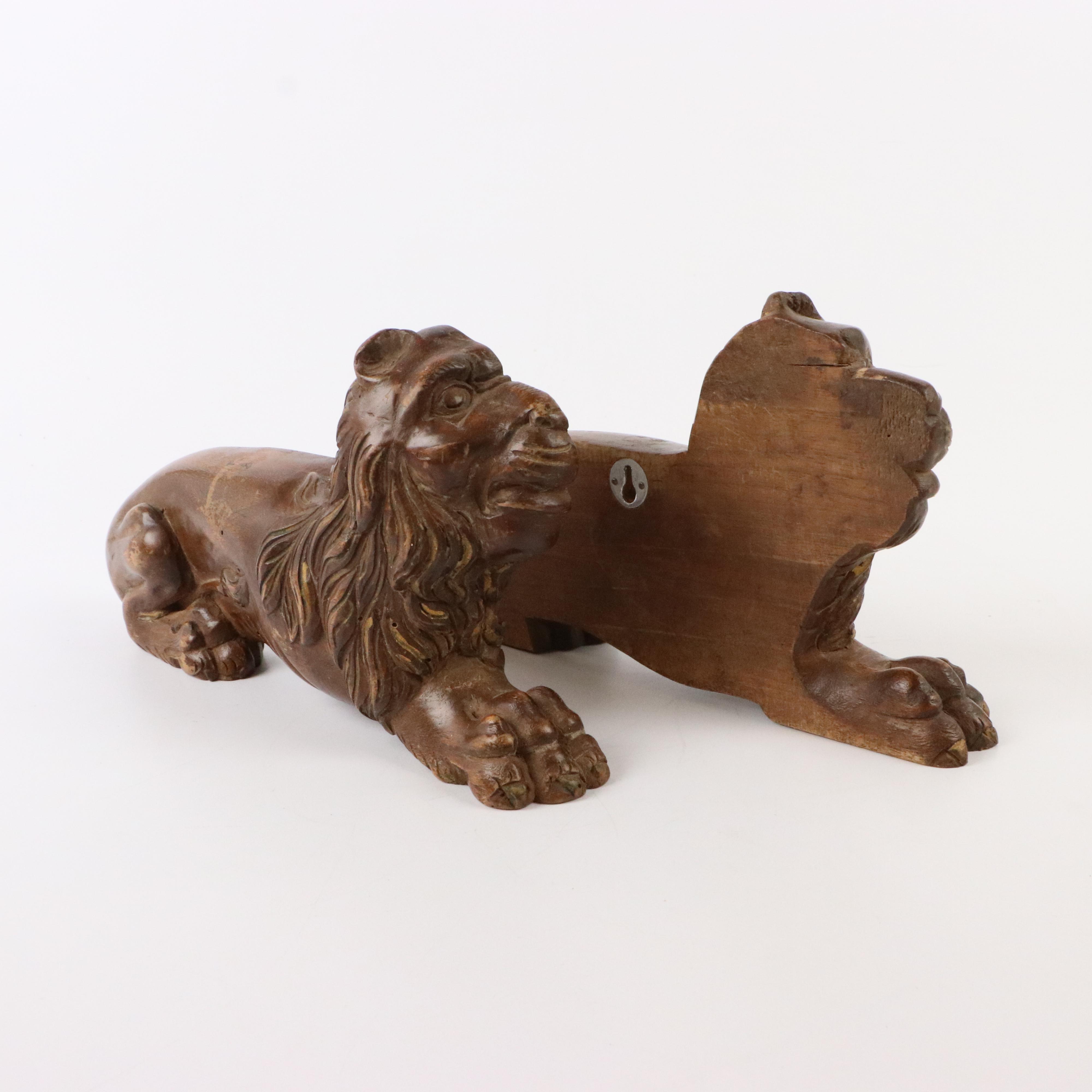 Carved Wood Lion Figural Wall Décor, Mid-20th Century