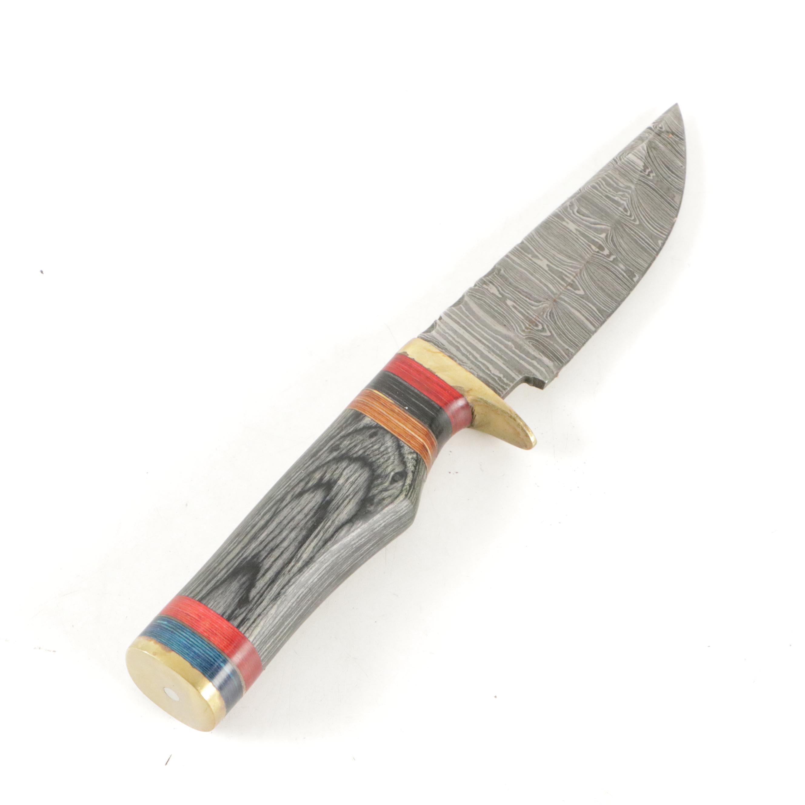 Hand-Crafted Damascus Steel Fixed Blade Knives with Leather Scabbards