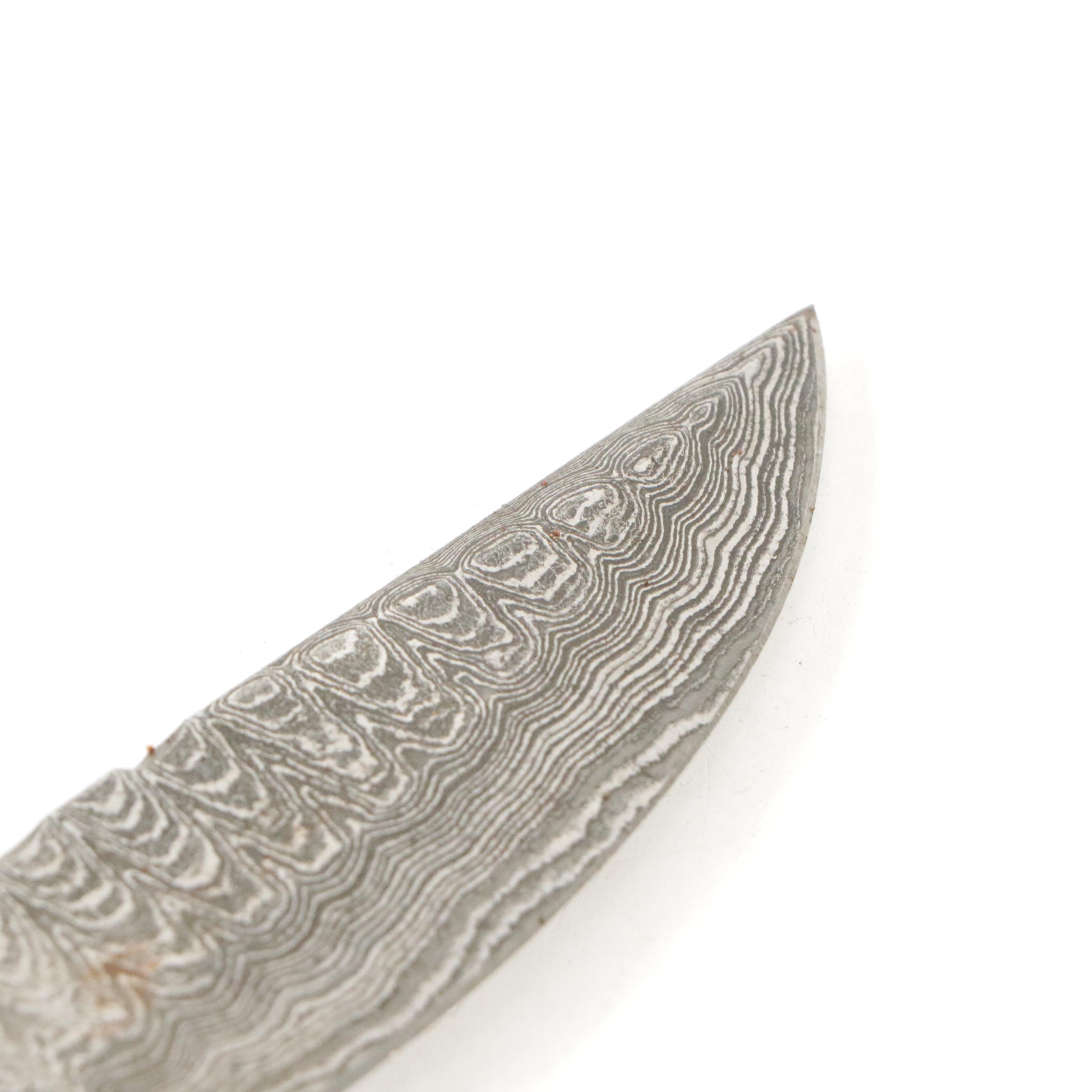 Hand-Crafted Damascus Steel Fixed Blade Knives with Leather Scabbards