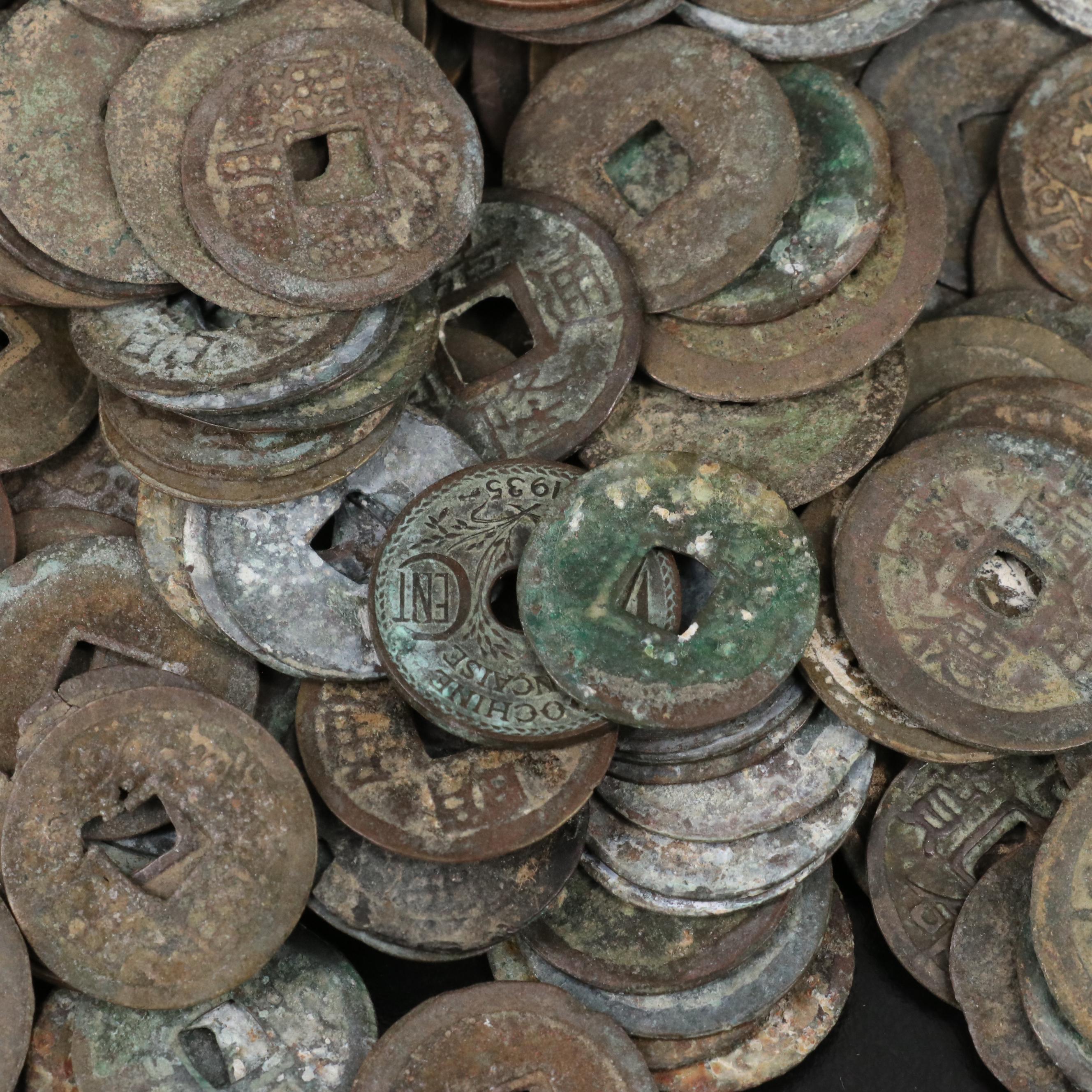 Collection of More Than 370 Chinese Cash Coins
