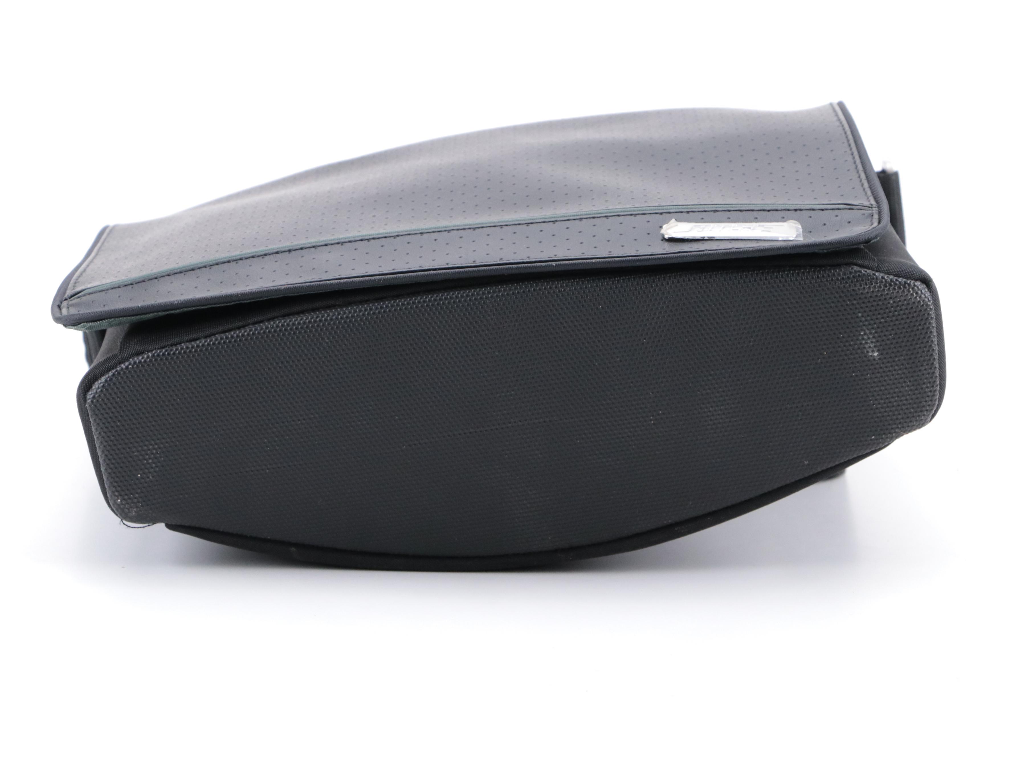 Bose Sounddock Portable Digital Music System