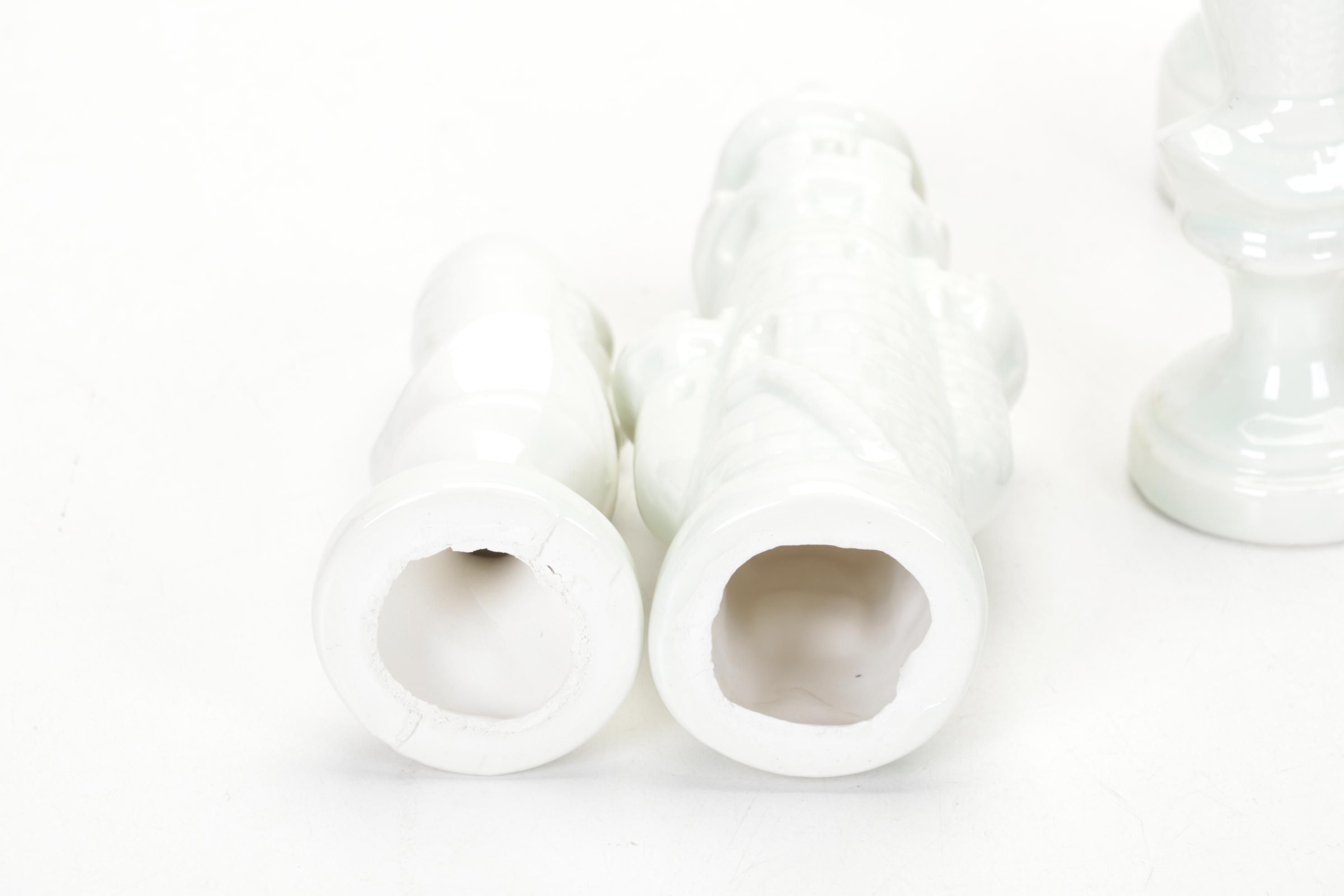 Scioto Medieval Chess Set in Iridescent White & Tan With Nautical Set and Board