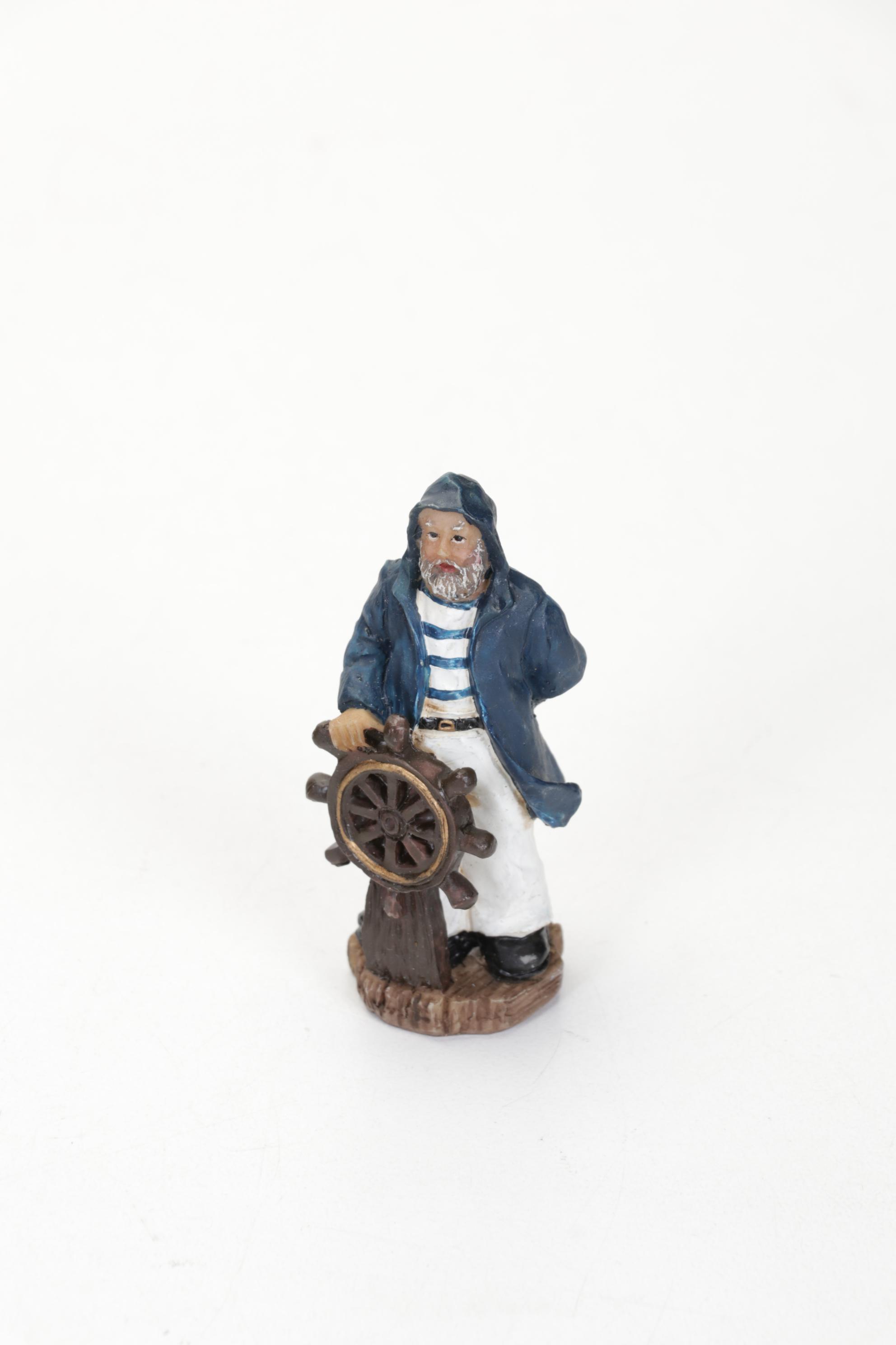 Scioto Medieval Chess Set in Iridescent White & Tan With Nautical Set and Board