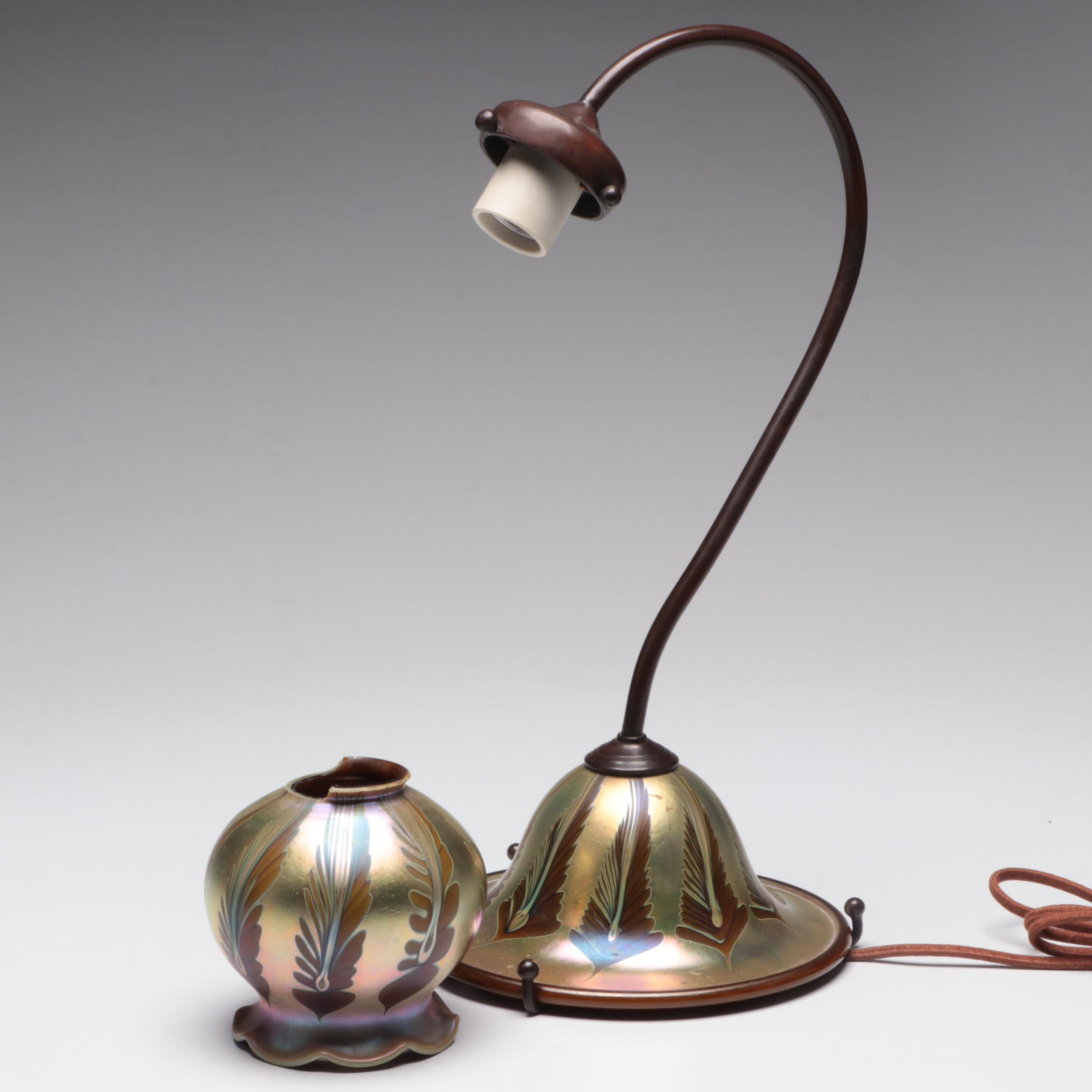 Carl Radke for Phoenix Studios Pulled feather Art Glass Table Lamp with Shade