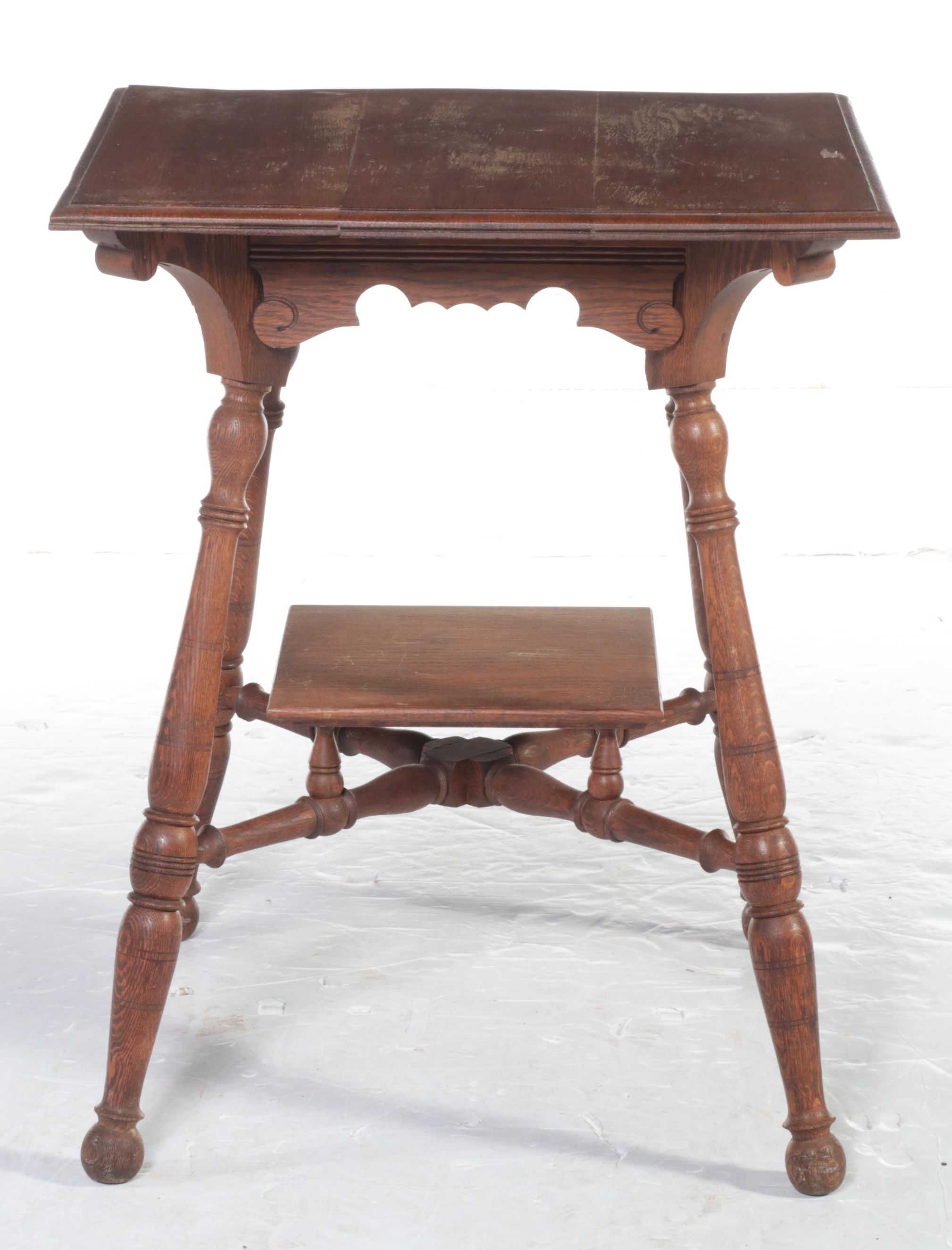 Late Victorian Oak Two-Tier Parlor Table, circa 1900