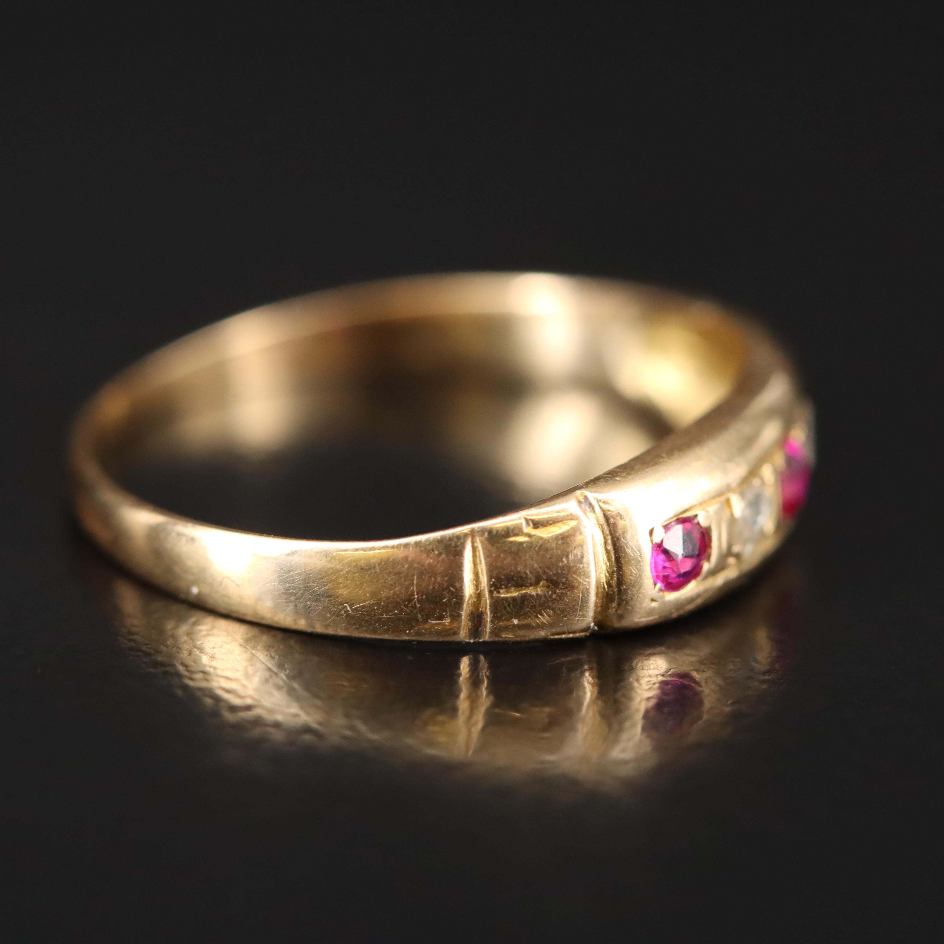 Vintage 18K Ruby and Diamond Ring