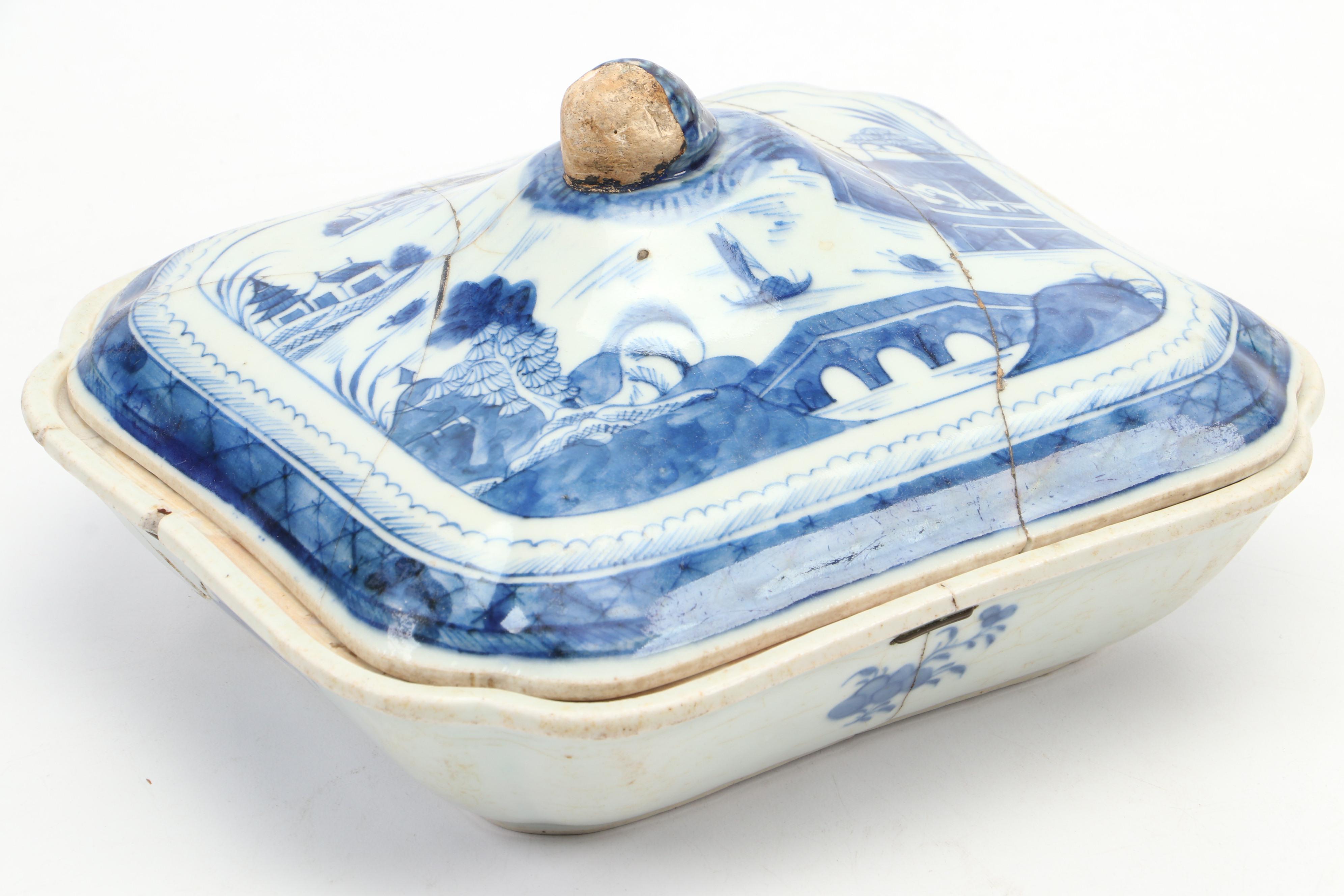 Chinese Export Porcelain Canton Covered Serving Dishes and Lids with Other Vase