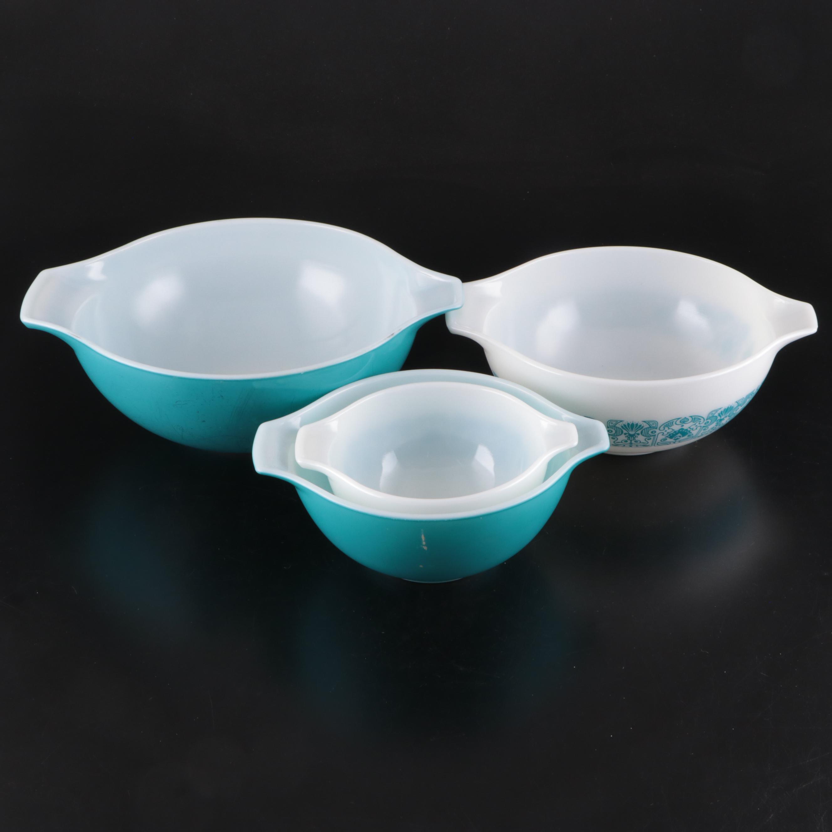 Pyrex "Horizon Blue" Glass Cinderella Bowls, 1969–1972