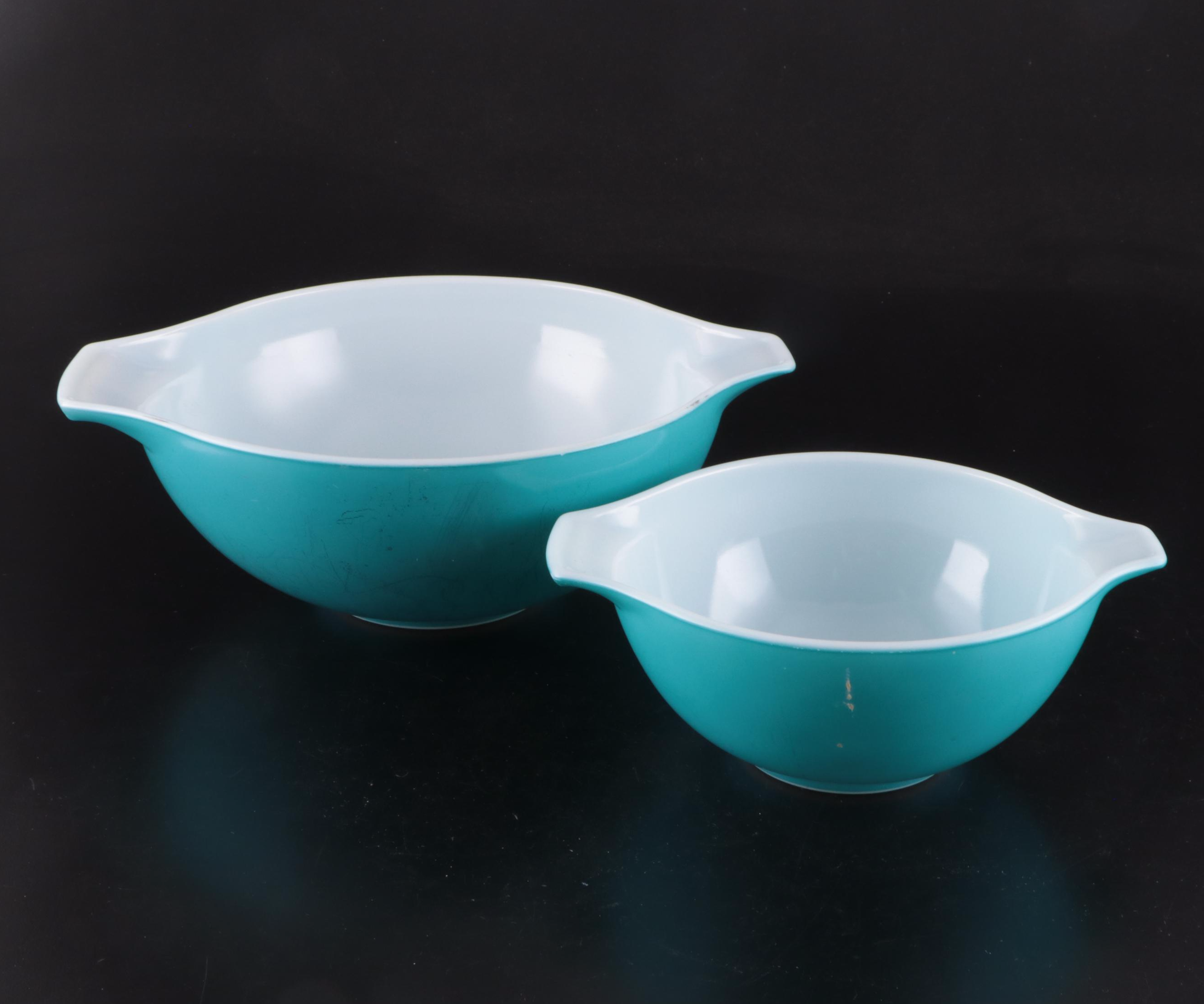 Pyrex "Horizon Blue" Glass Cinderella Bowls, 1969–1972