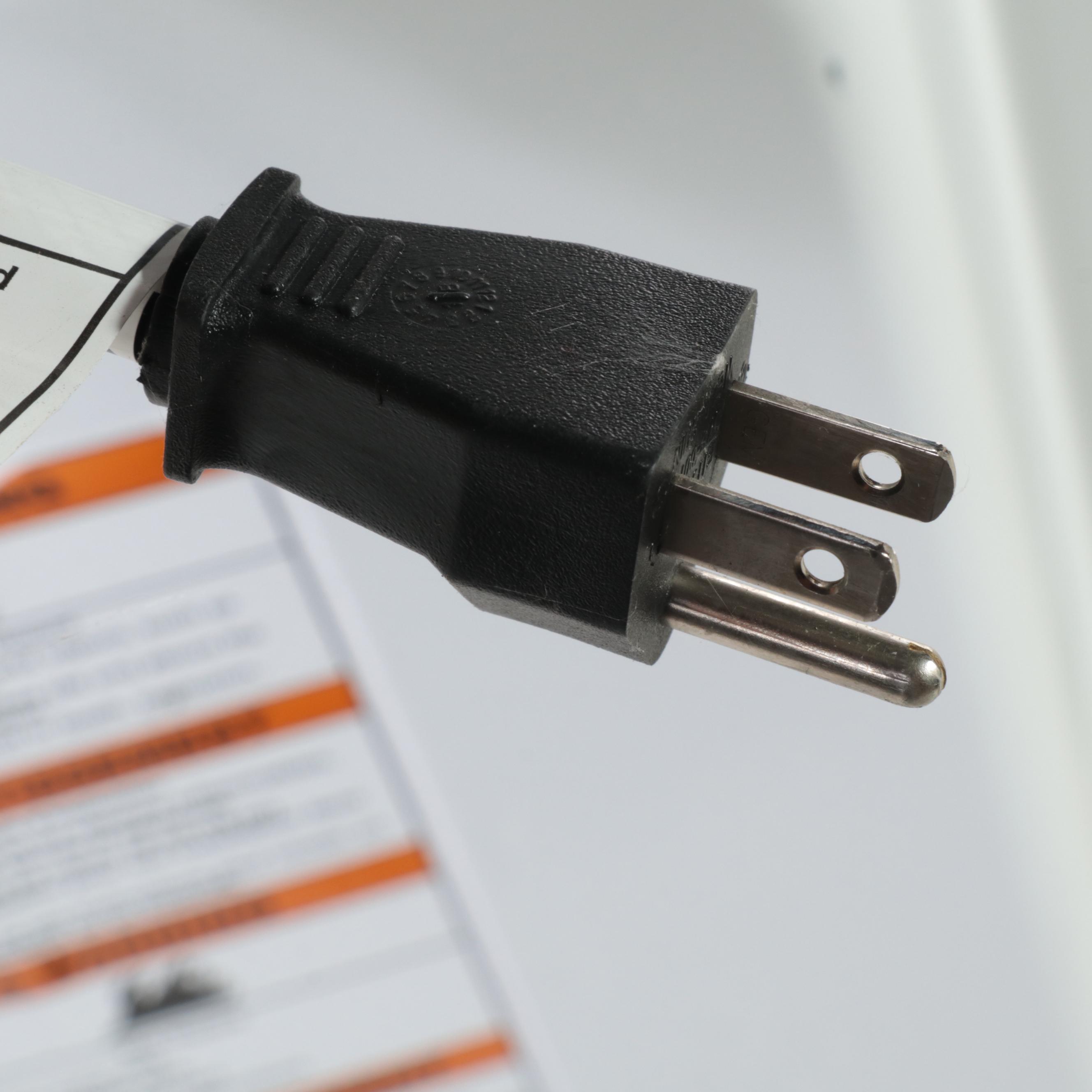 Whirlpool 7.4 Cu. Ft. White Gas Powered Dryer