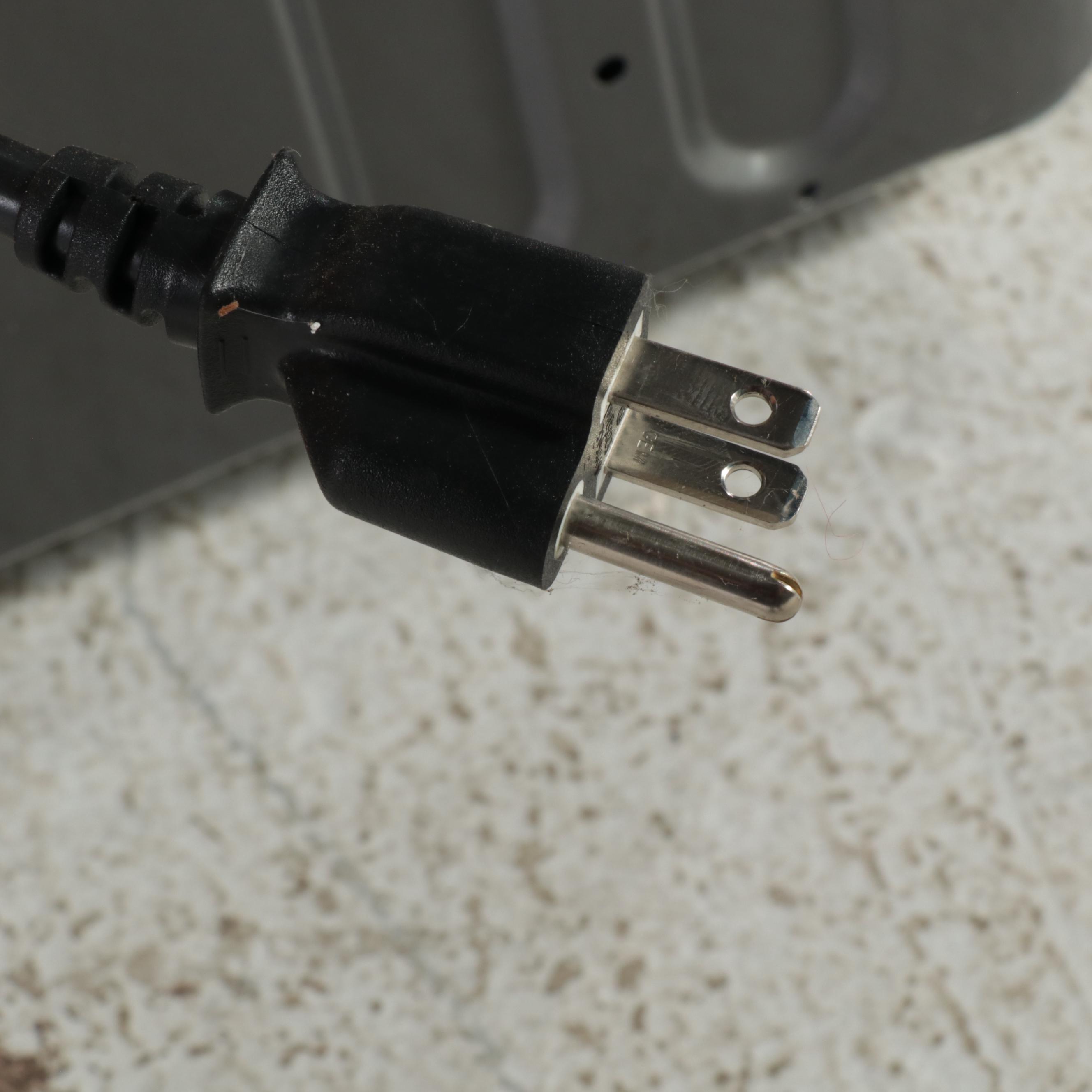 Samsung 7.5 Cu. Ft. Platinum Sensor Dry Gas Powered Dryer