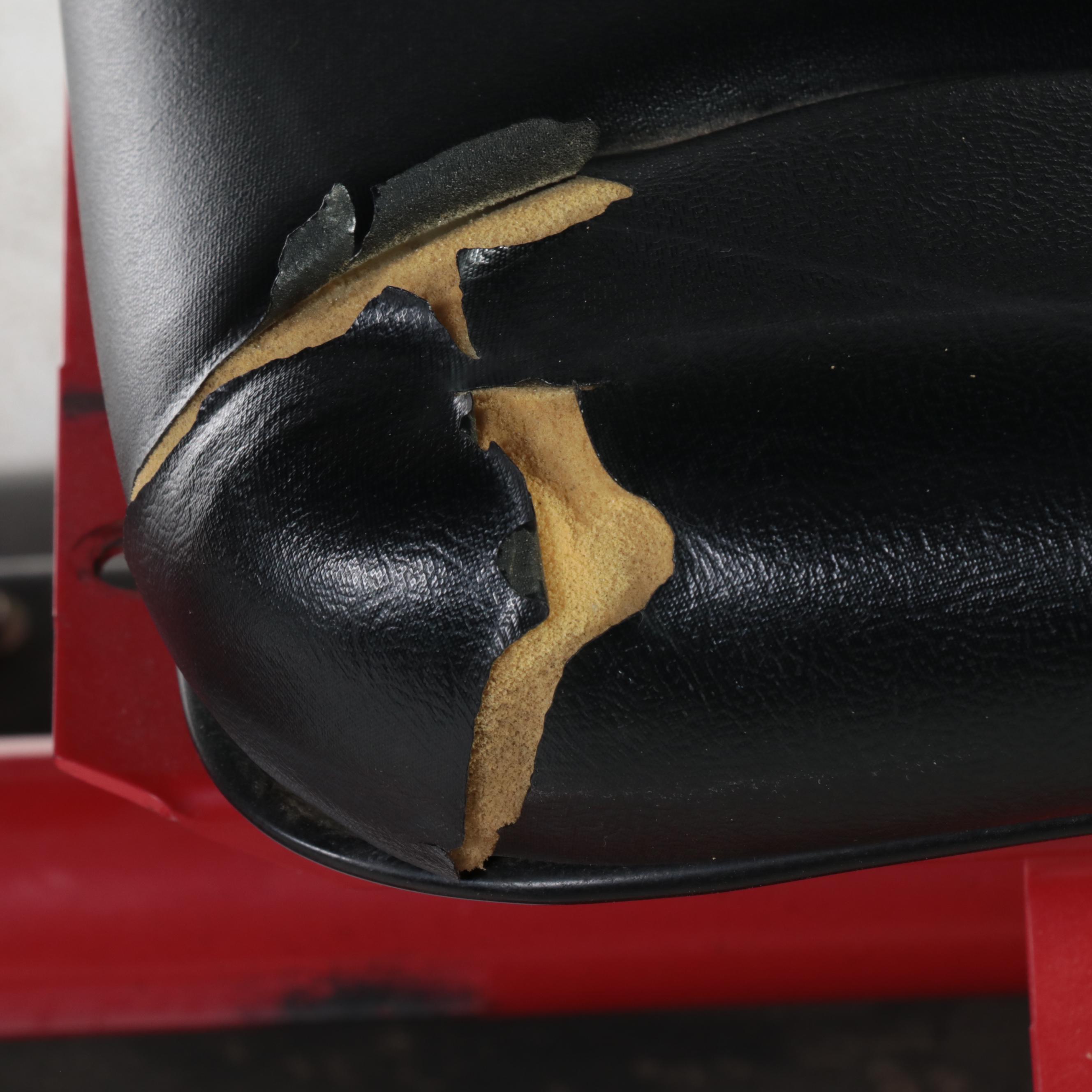 Snapper 28" Hi Vac Ride-On Mower