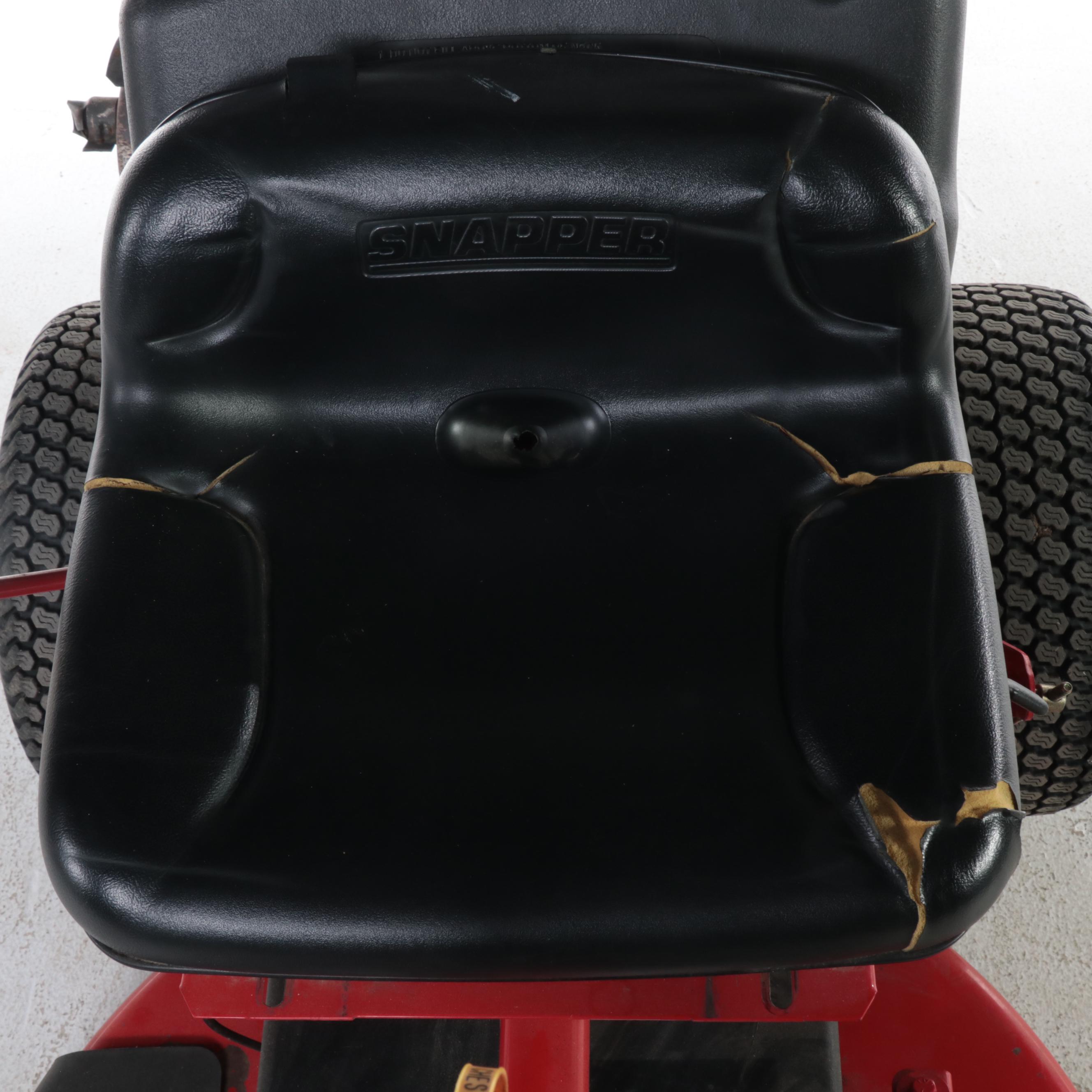 Snapper 28" Hi Vac Ride-On Mower
