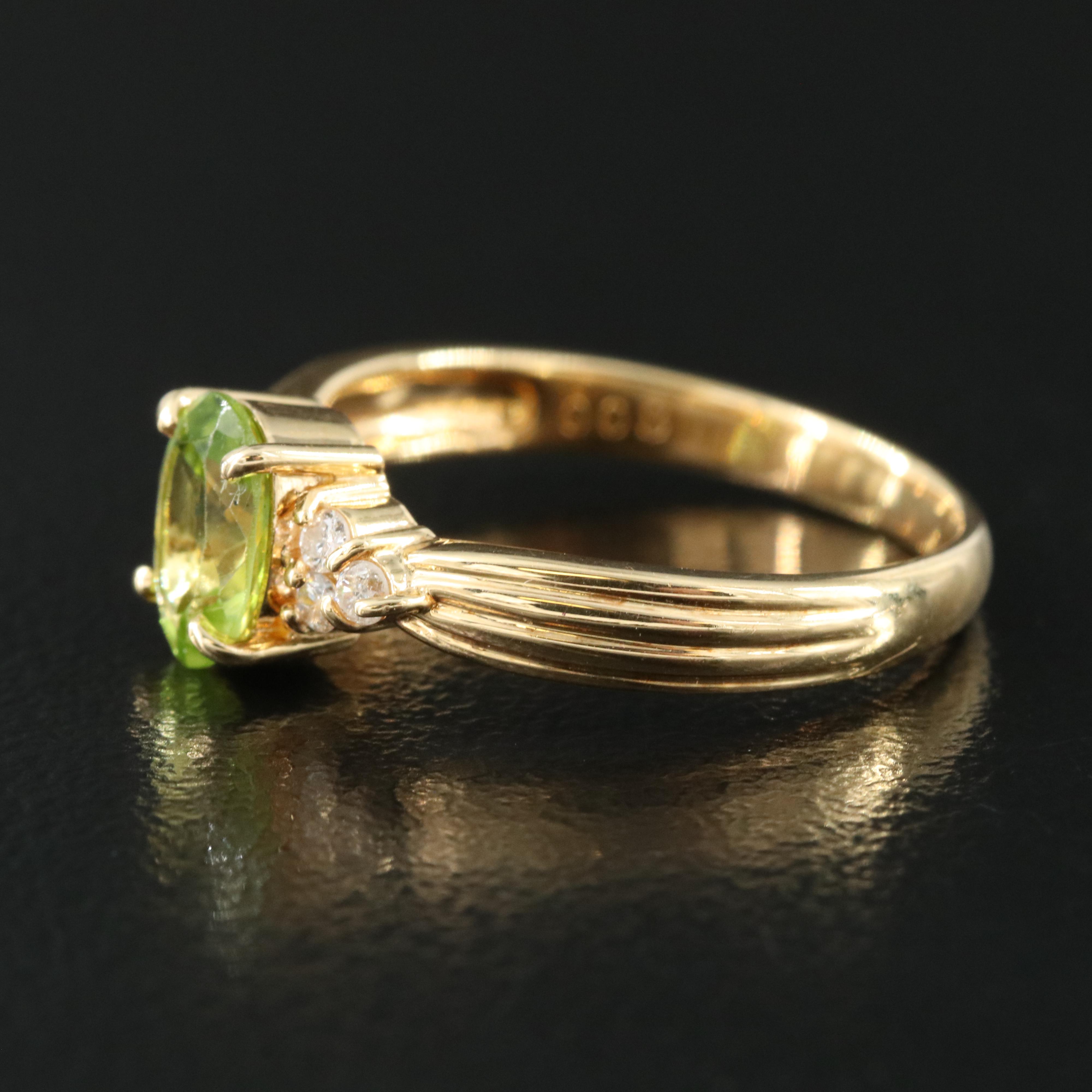 18K Peridot and Diamond Ring