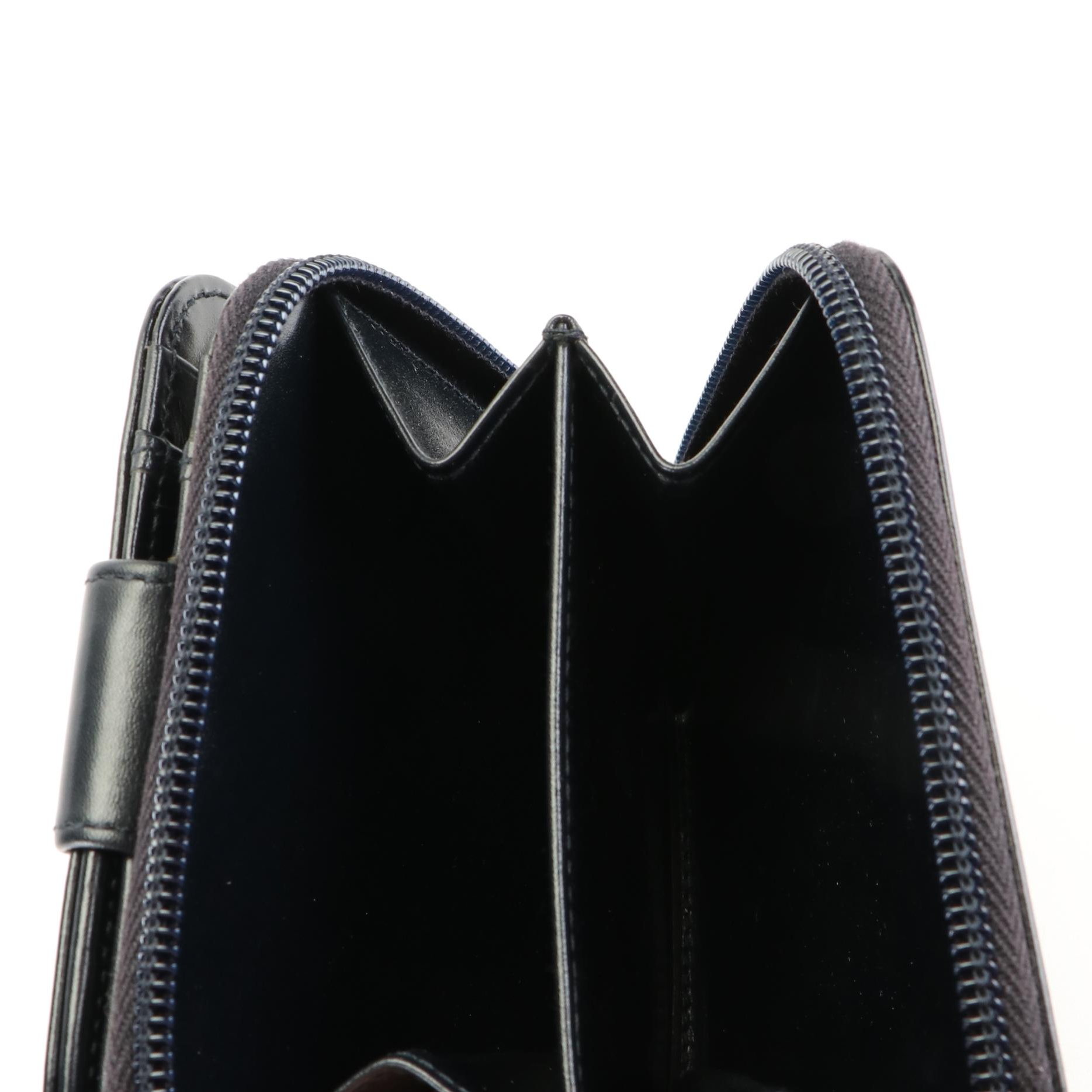 Prada Black Spazzolato Leather Bifold Wallet