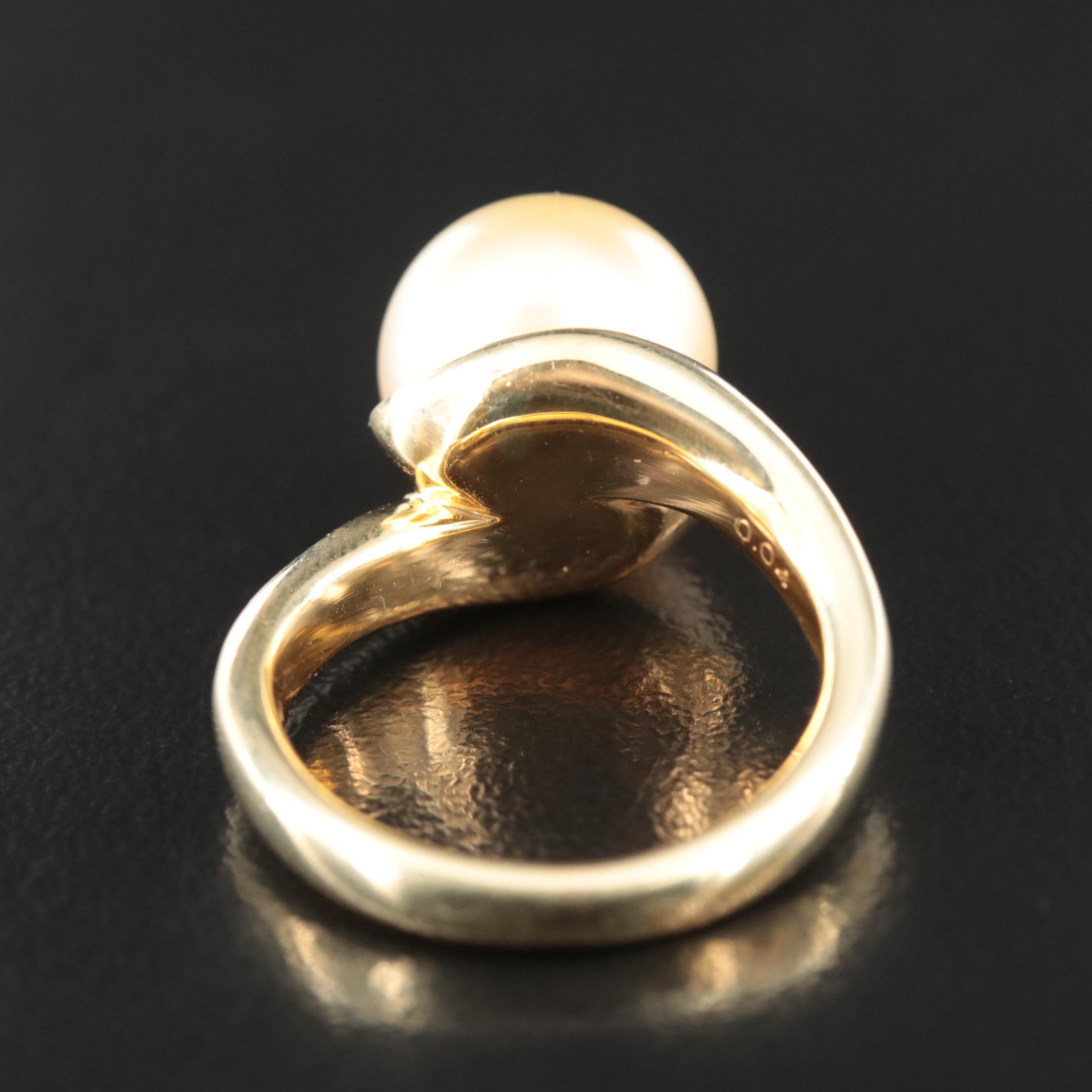18K Pearl Ring with Diamond Accents