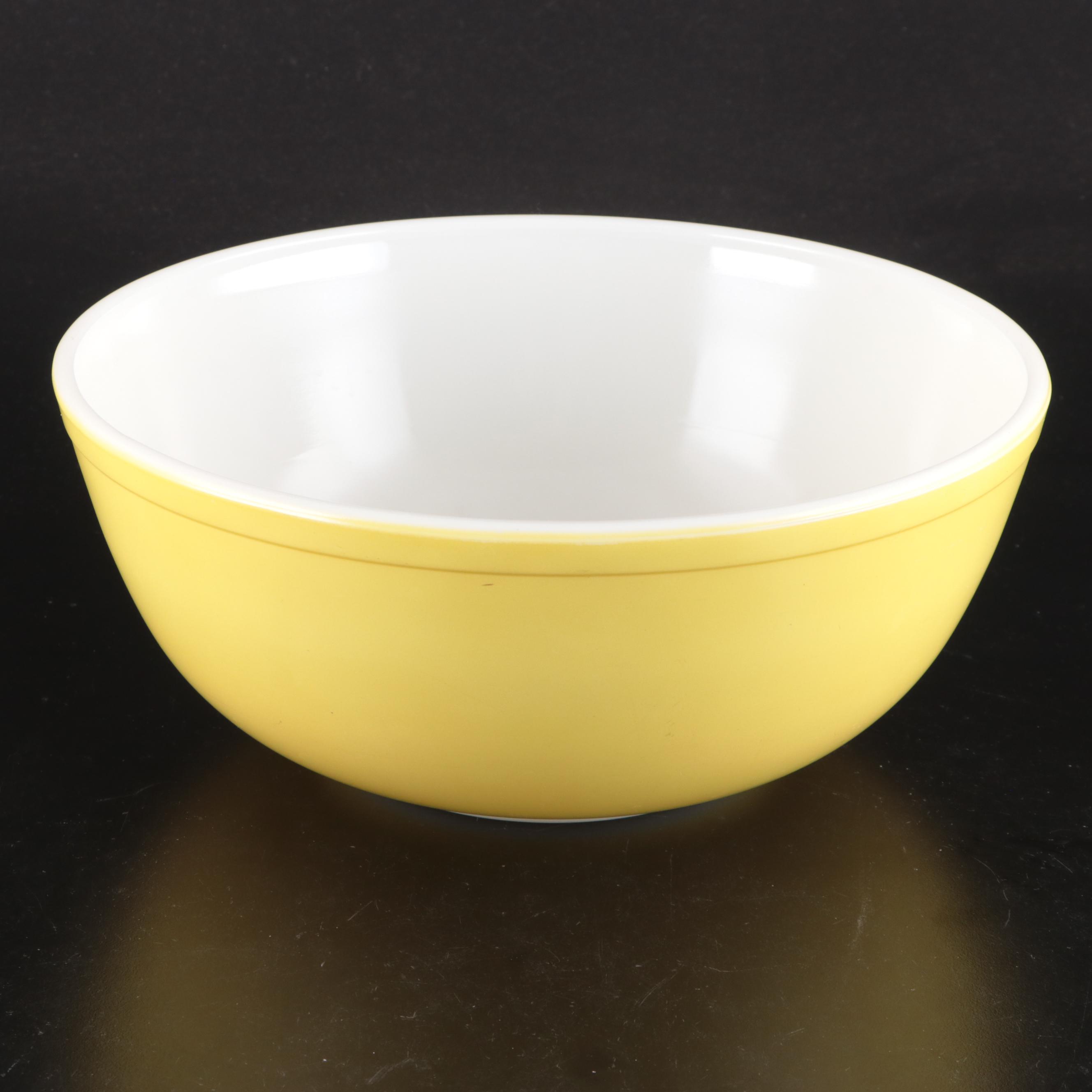 Pyrex "Primary Colors" Glass Mixing Bowls, Mid-20th Century