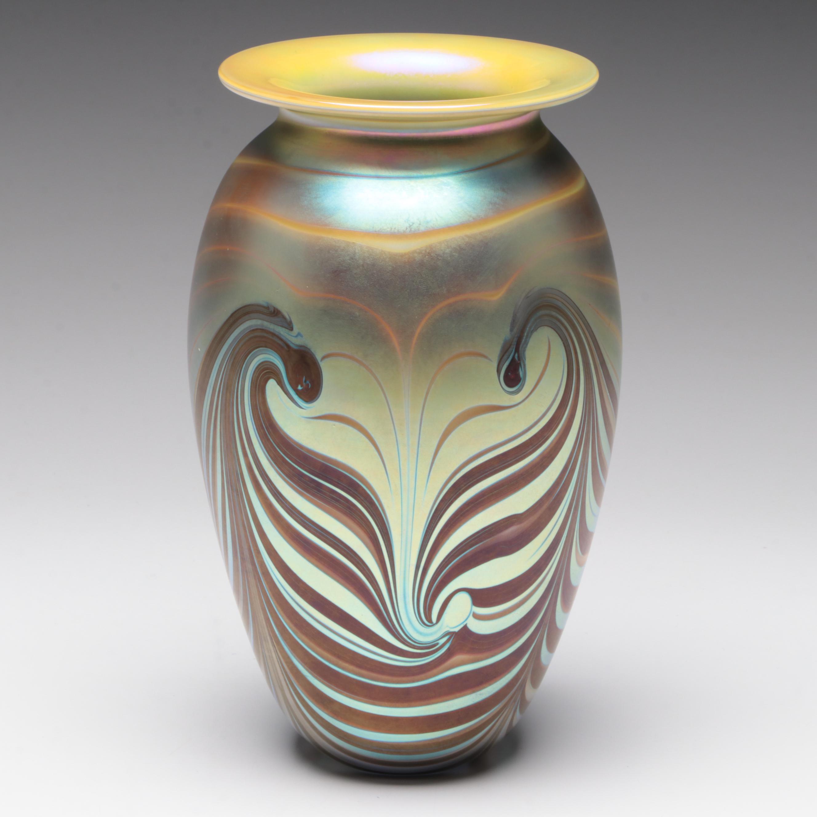 Robert Eickholt Handblown Iridescent Pulled Feather Studio Art Glass Vase, 2008