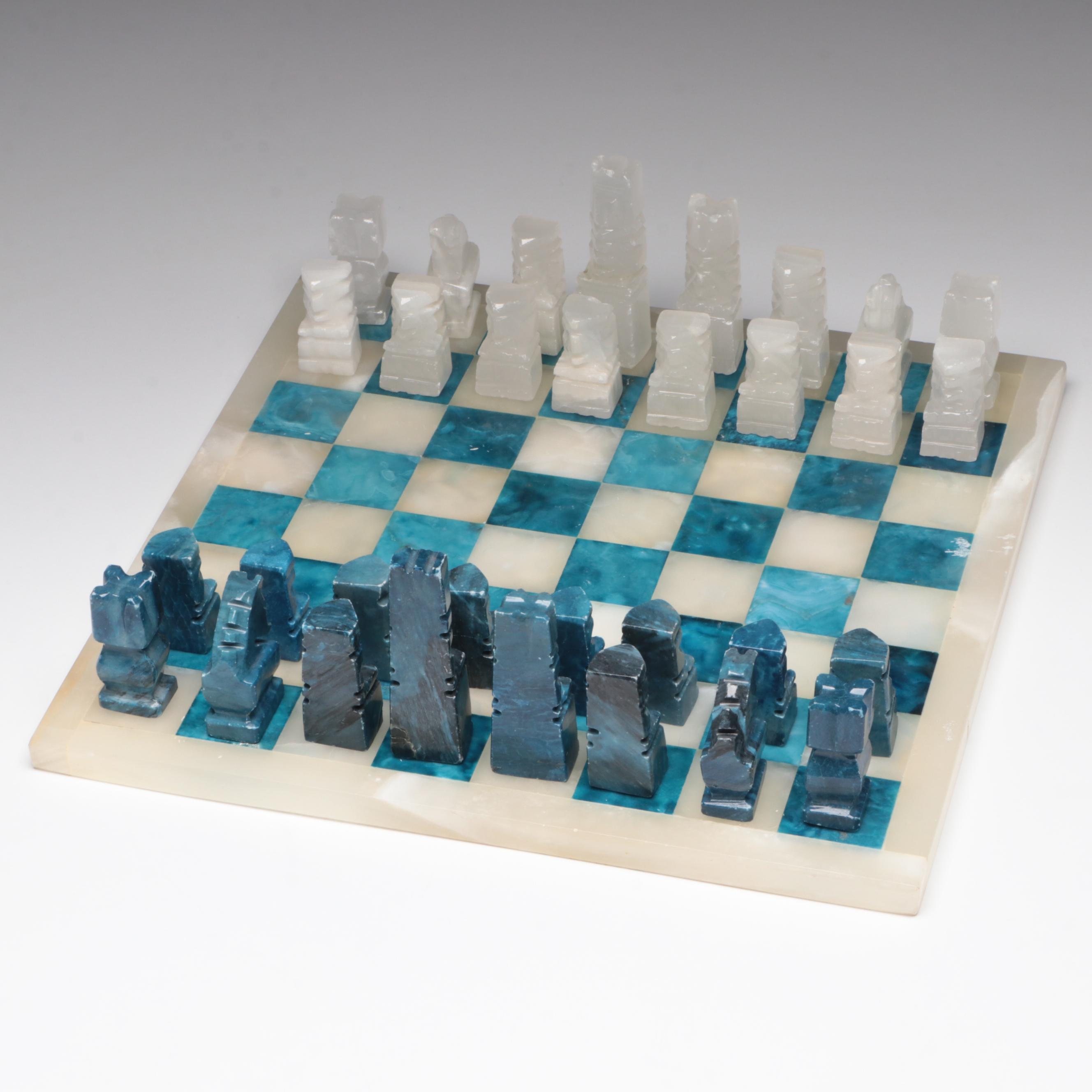 Blue and White Quartz Chess Set