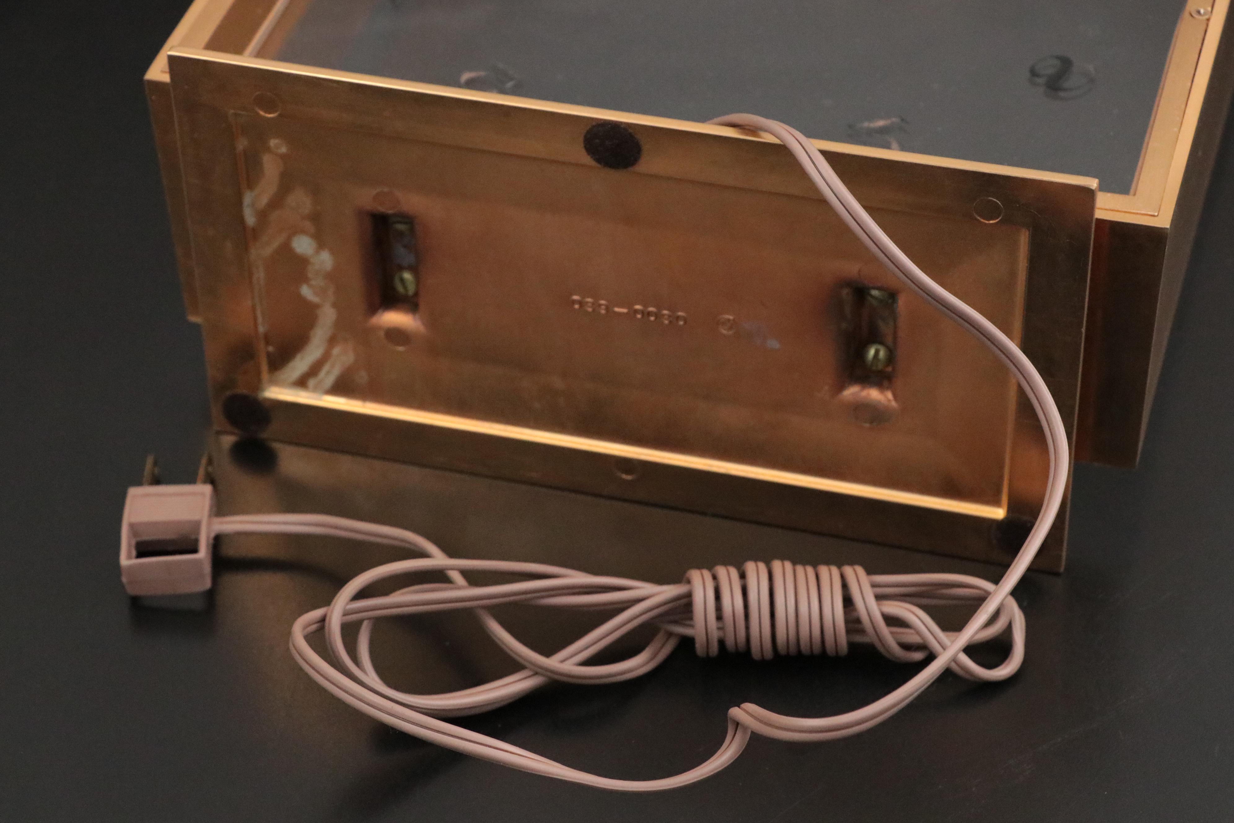 Jefferson "Suspense" Electric Mystery Clock