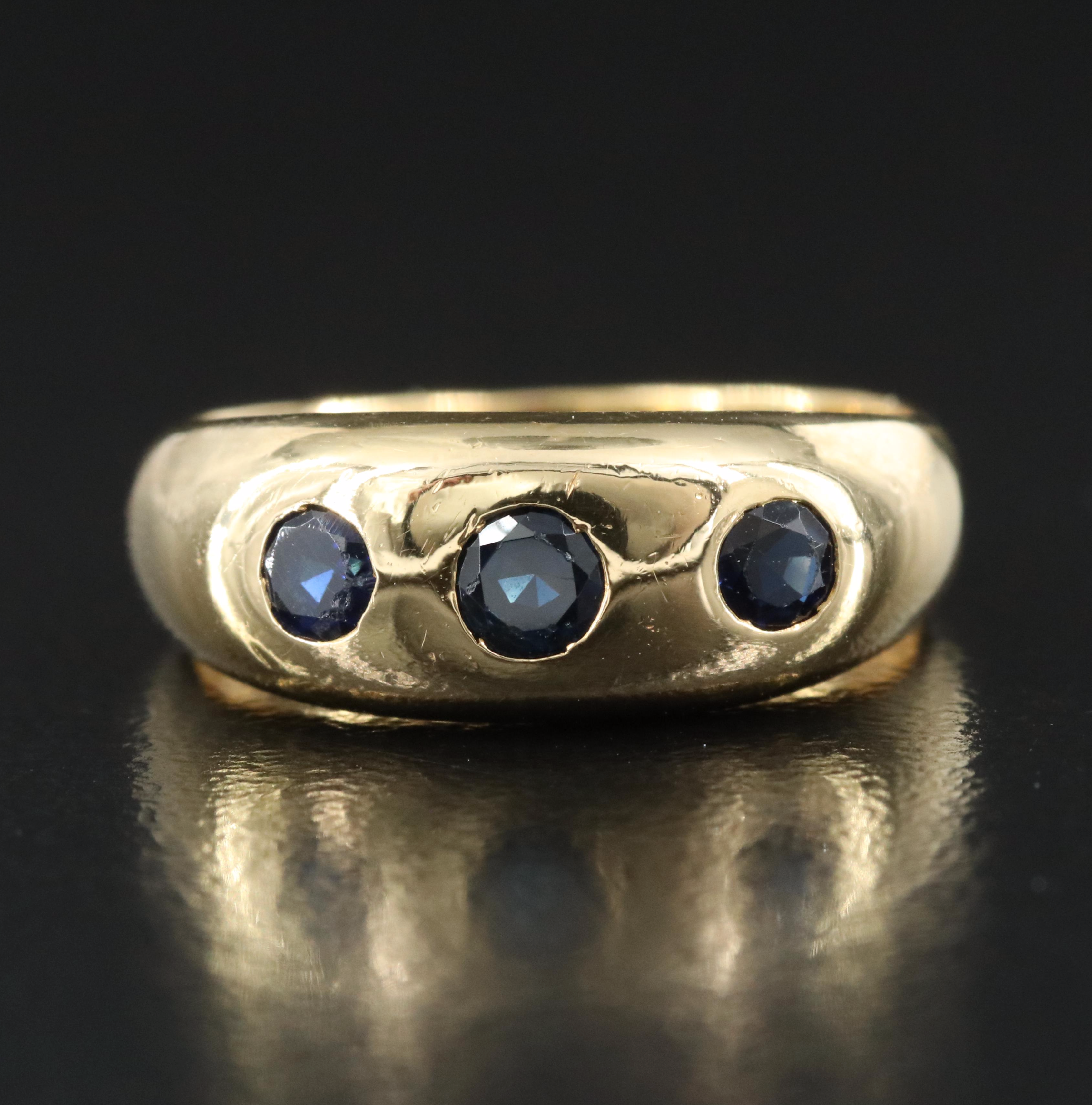 18K Flush Set Sapphire Ring