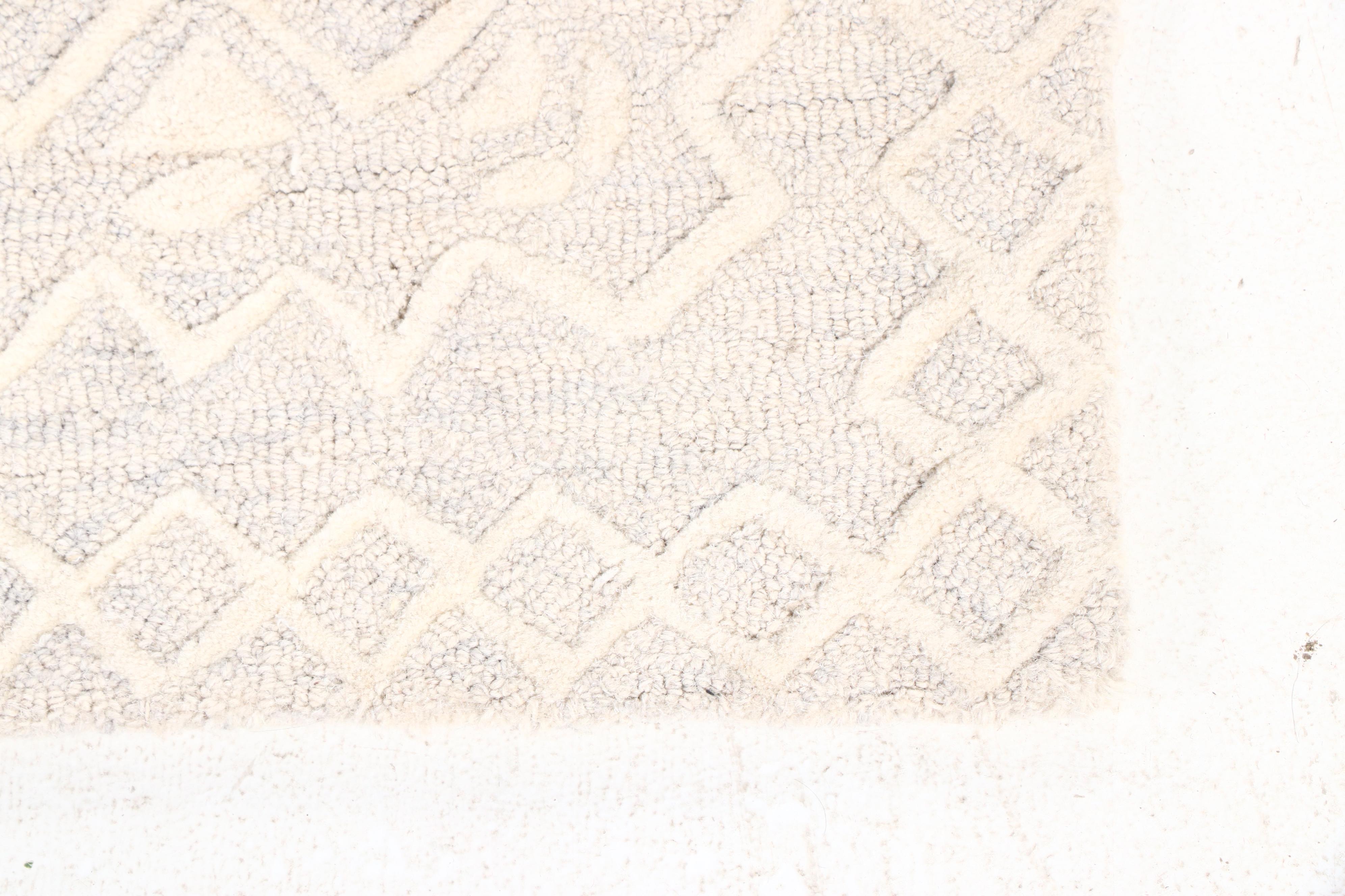 7'9 x 9'11 Machine Made Contemporary Area Rug