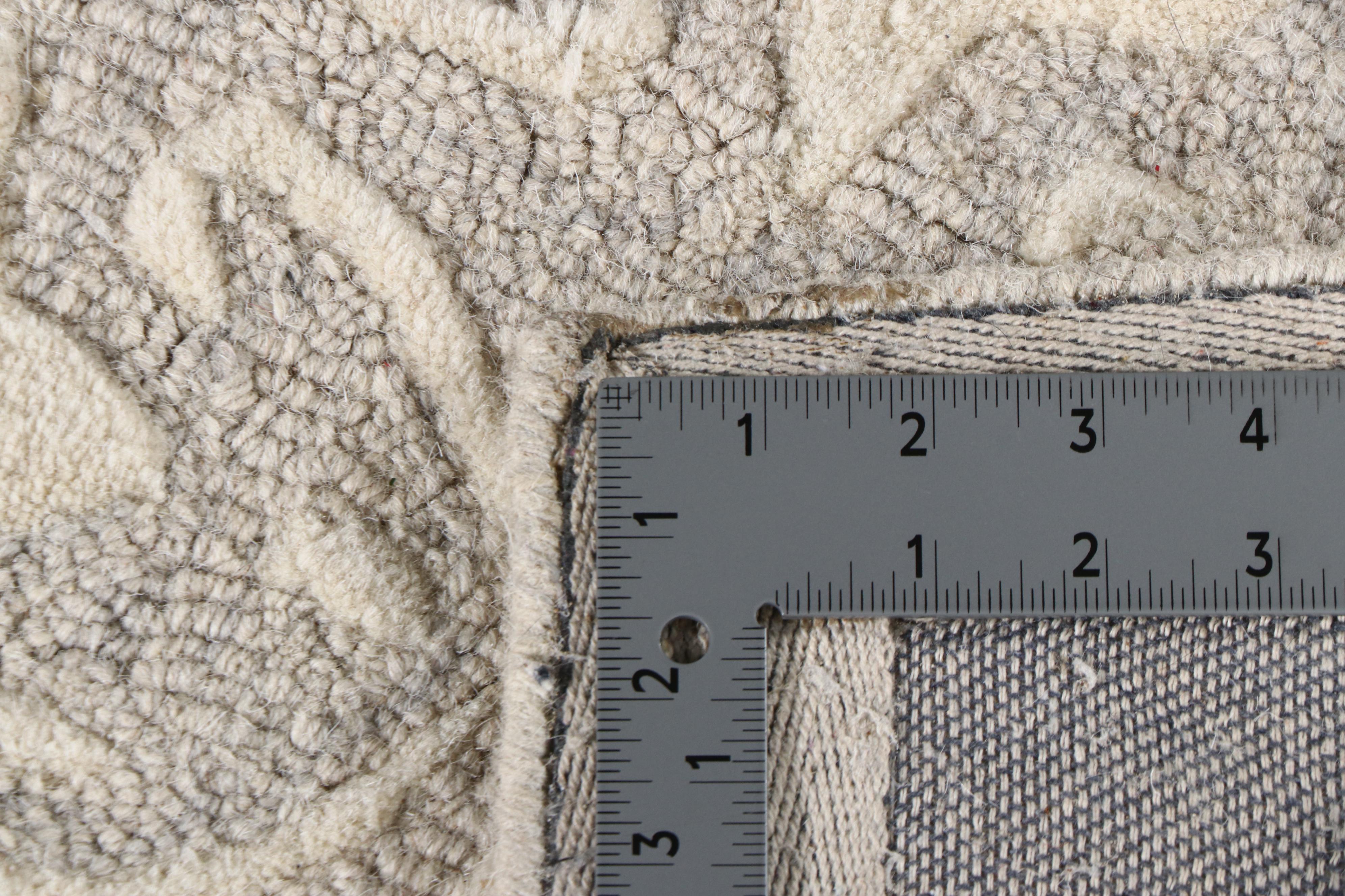 7'9 x 9'11 Machine Made Contemporary Area Rug