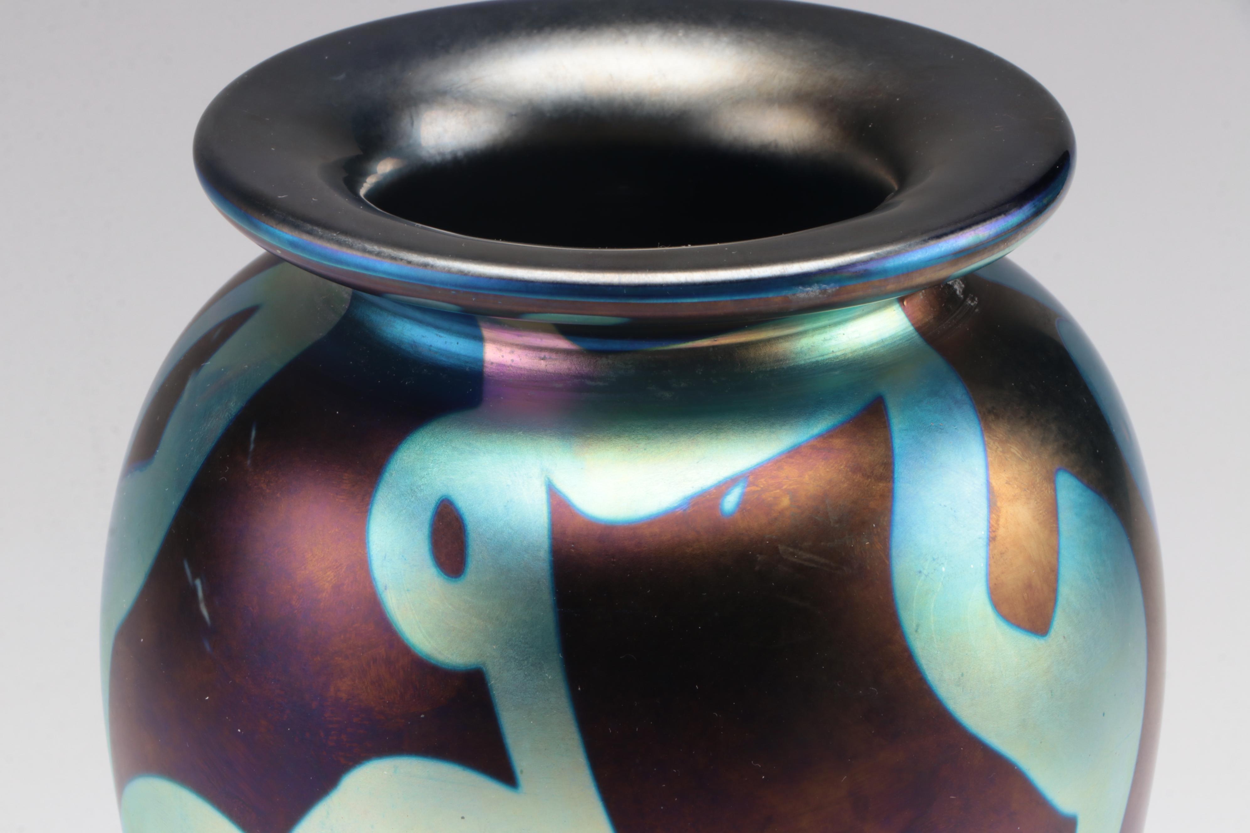 Robert Eickholt Handblown Iridescent with Trailing Studio Art Glass Vase, 2003