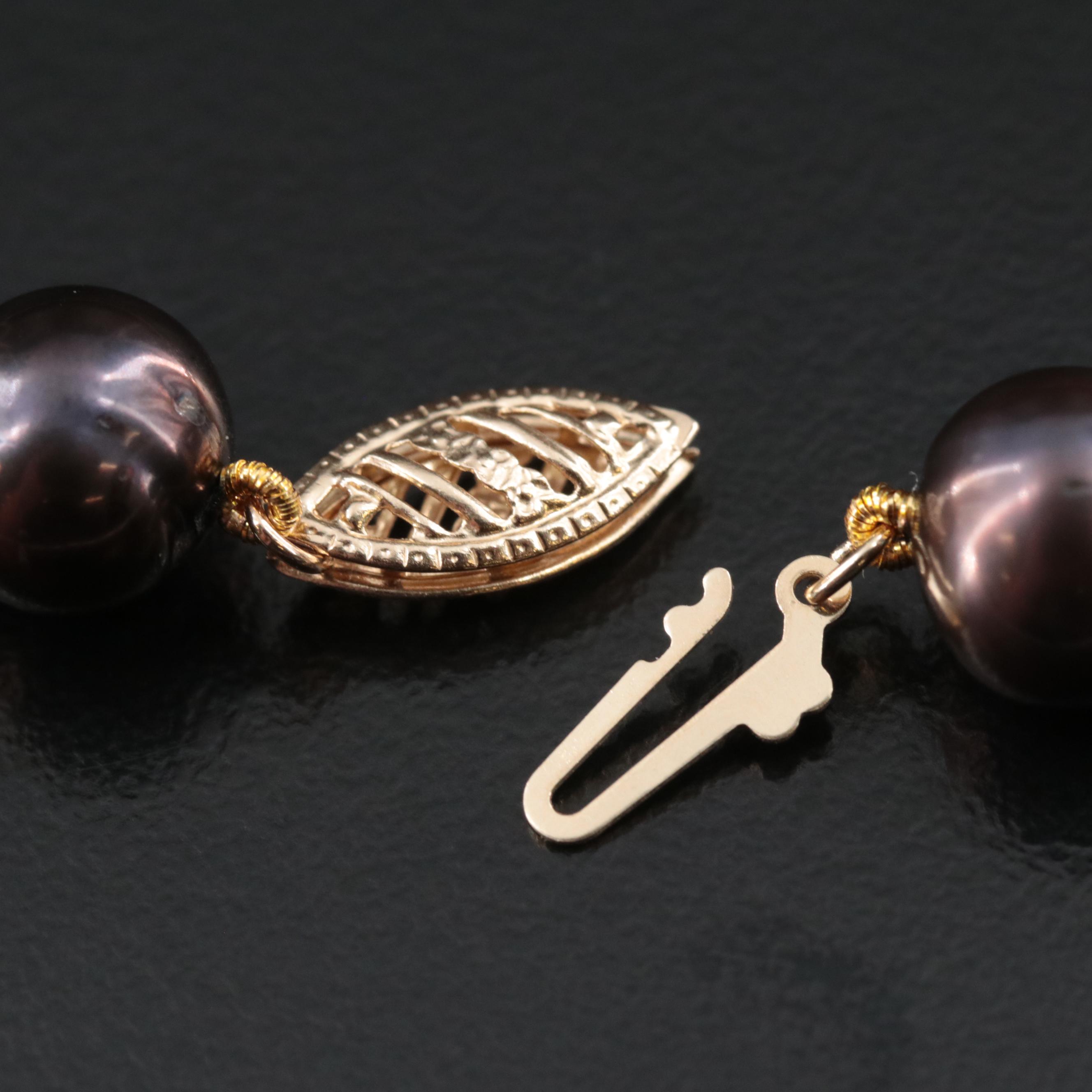 Pearl Necklace with 14K Clasp