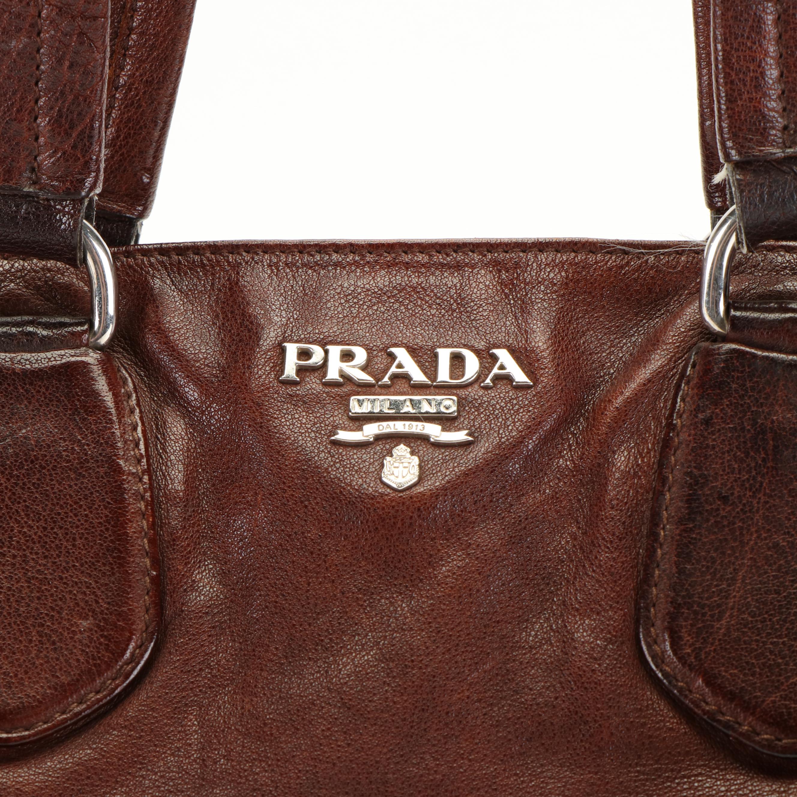 Prada Shoulder Bag in Brown Cervo Shine Leather