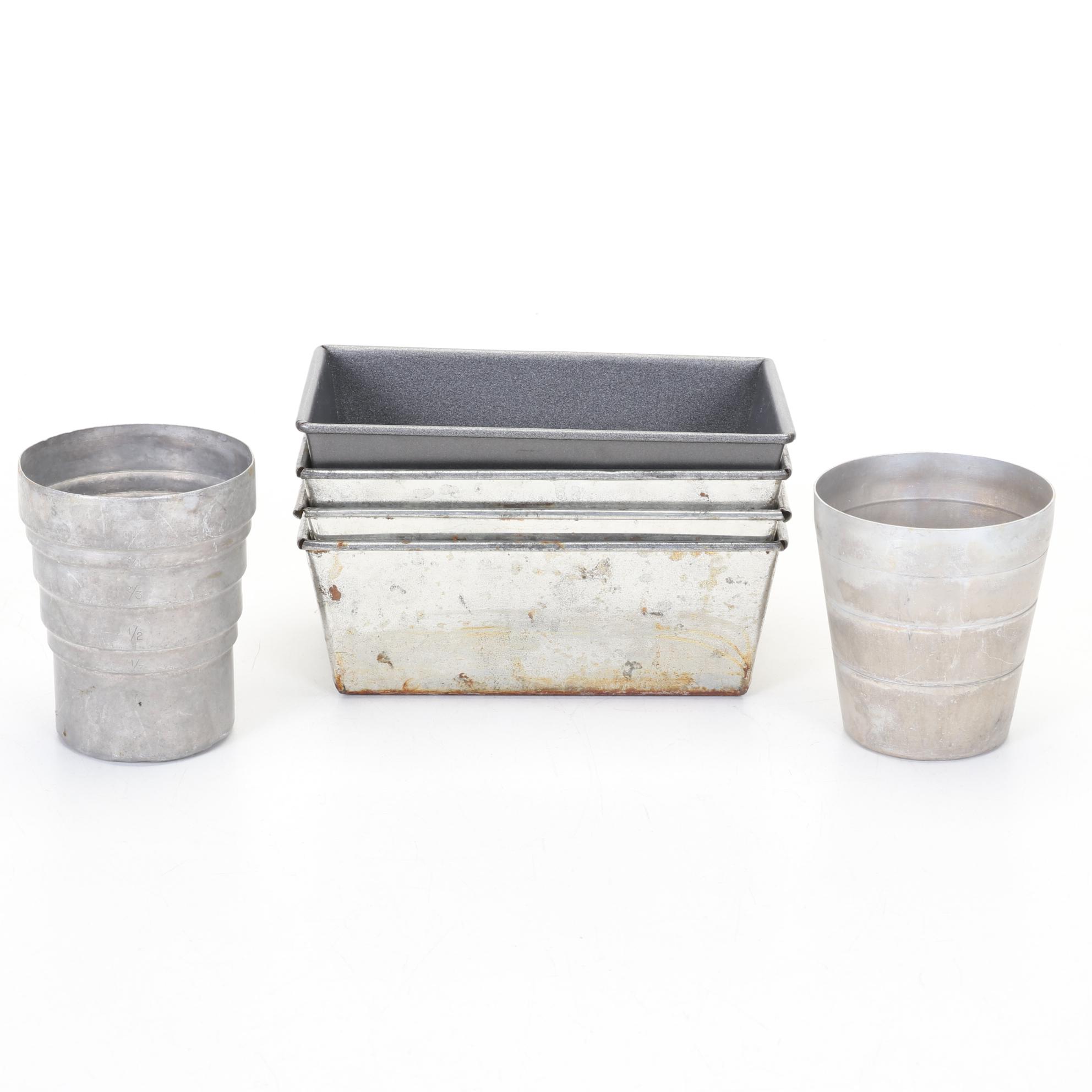 David Burke Enamel Cast Iron Dutch Oven with Other Bakeware and Kitchenware