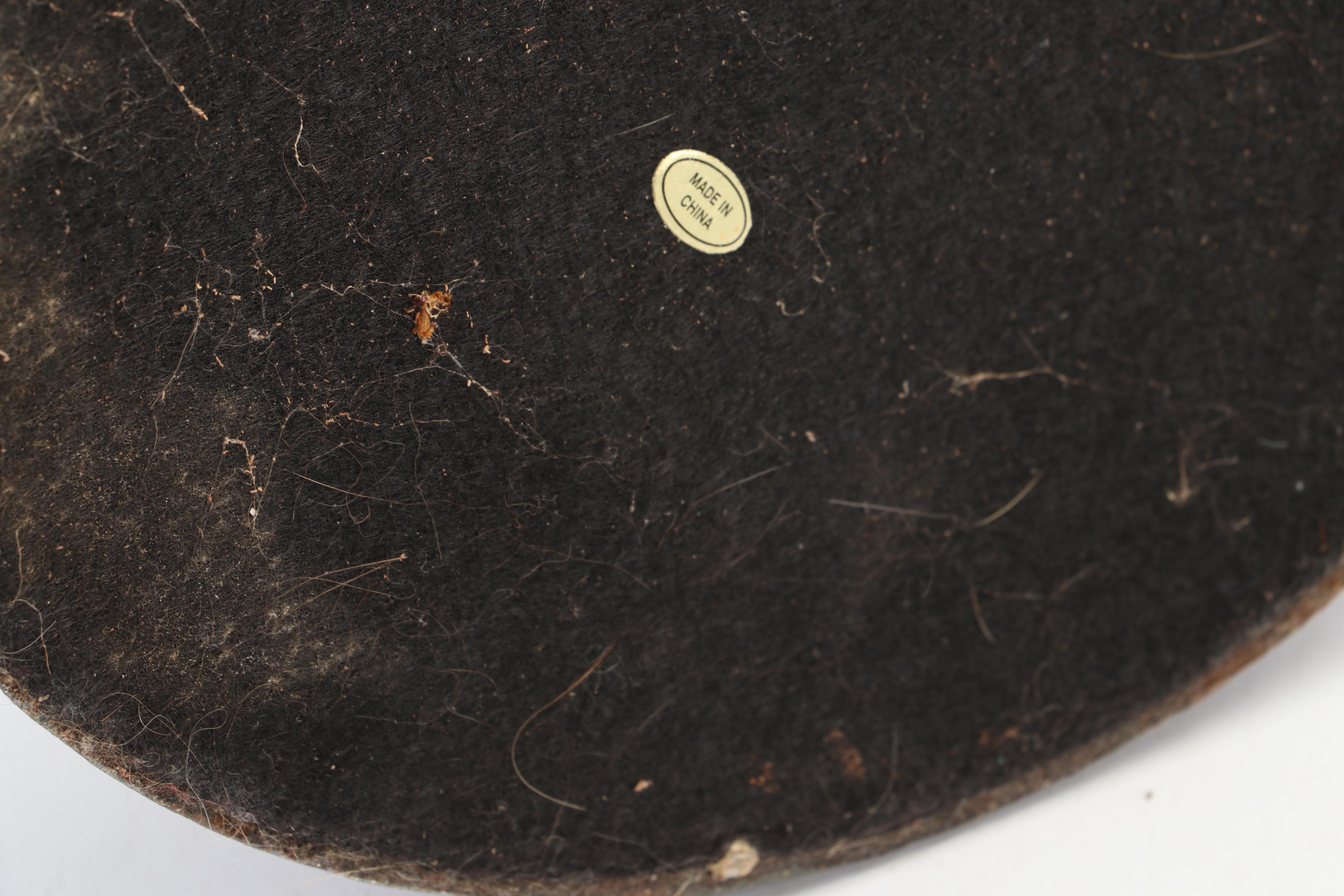 Slag Glass Table Lamp with Patinated Metal Body