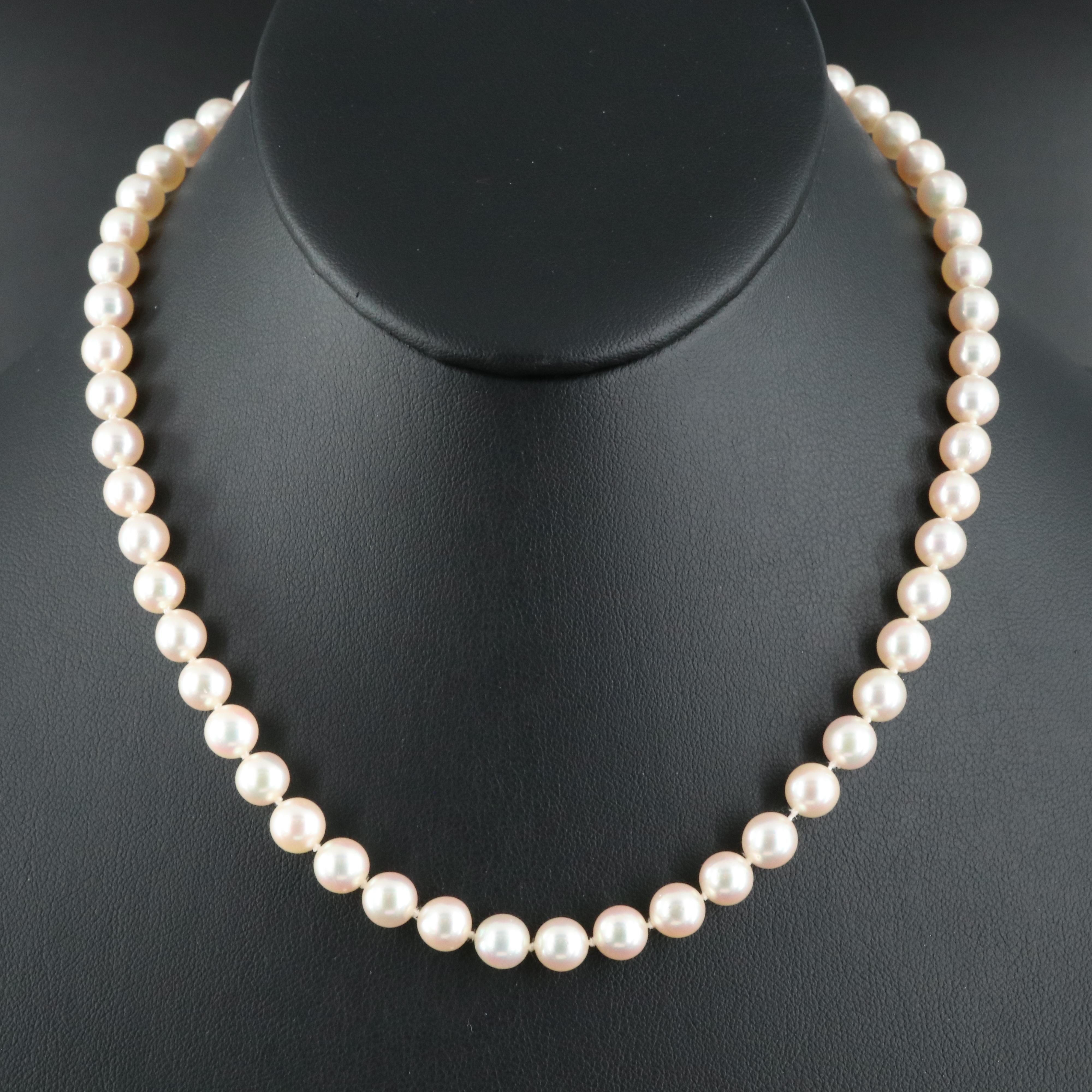 Pearl Necklace with 14K Clasp