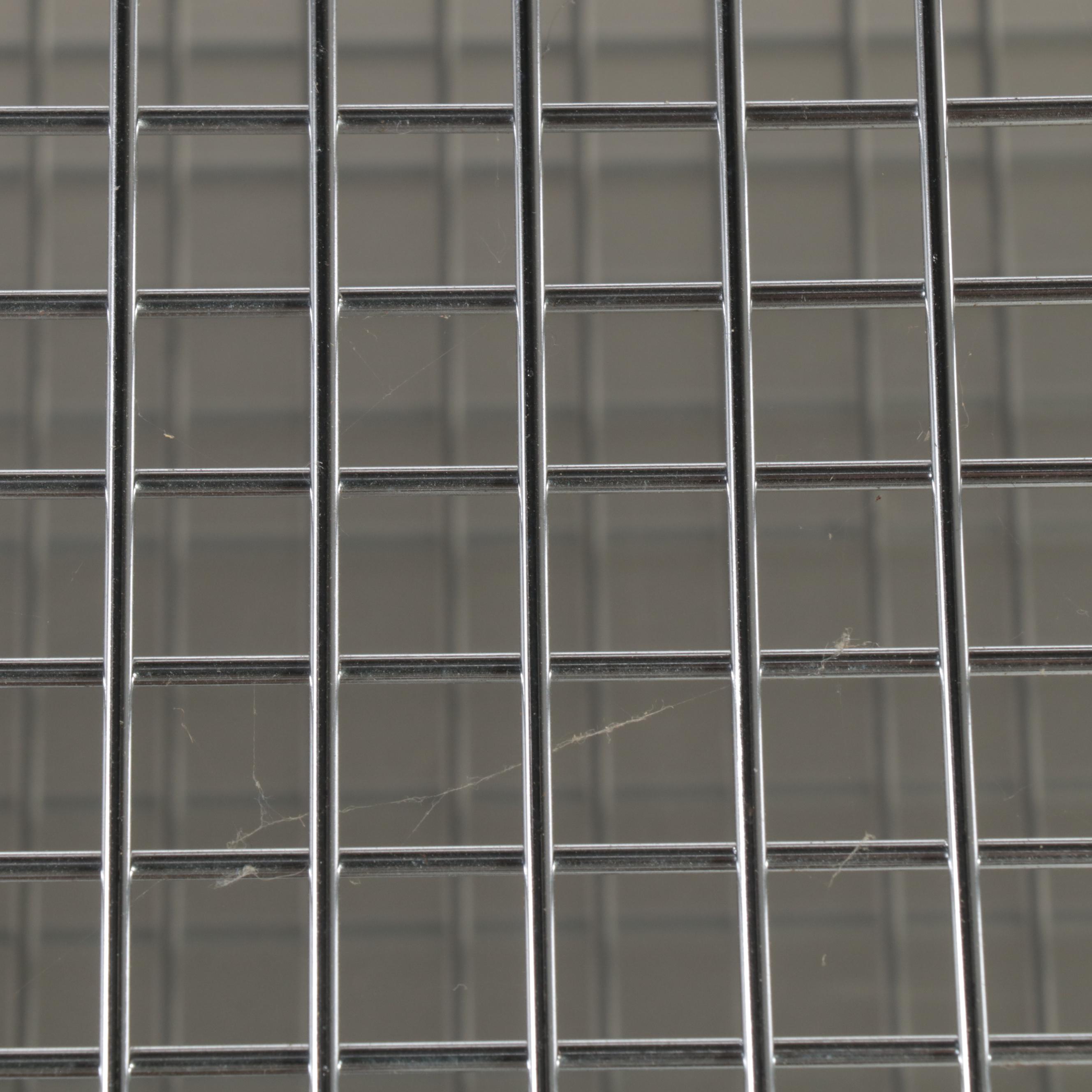 Seville Classics Inc. Wire and Metal Rolling Cart