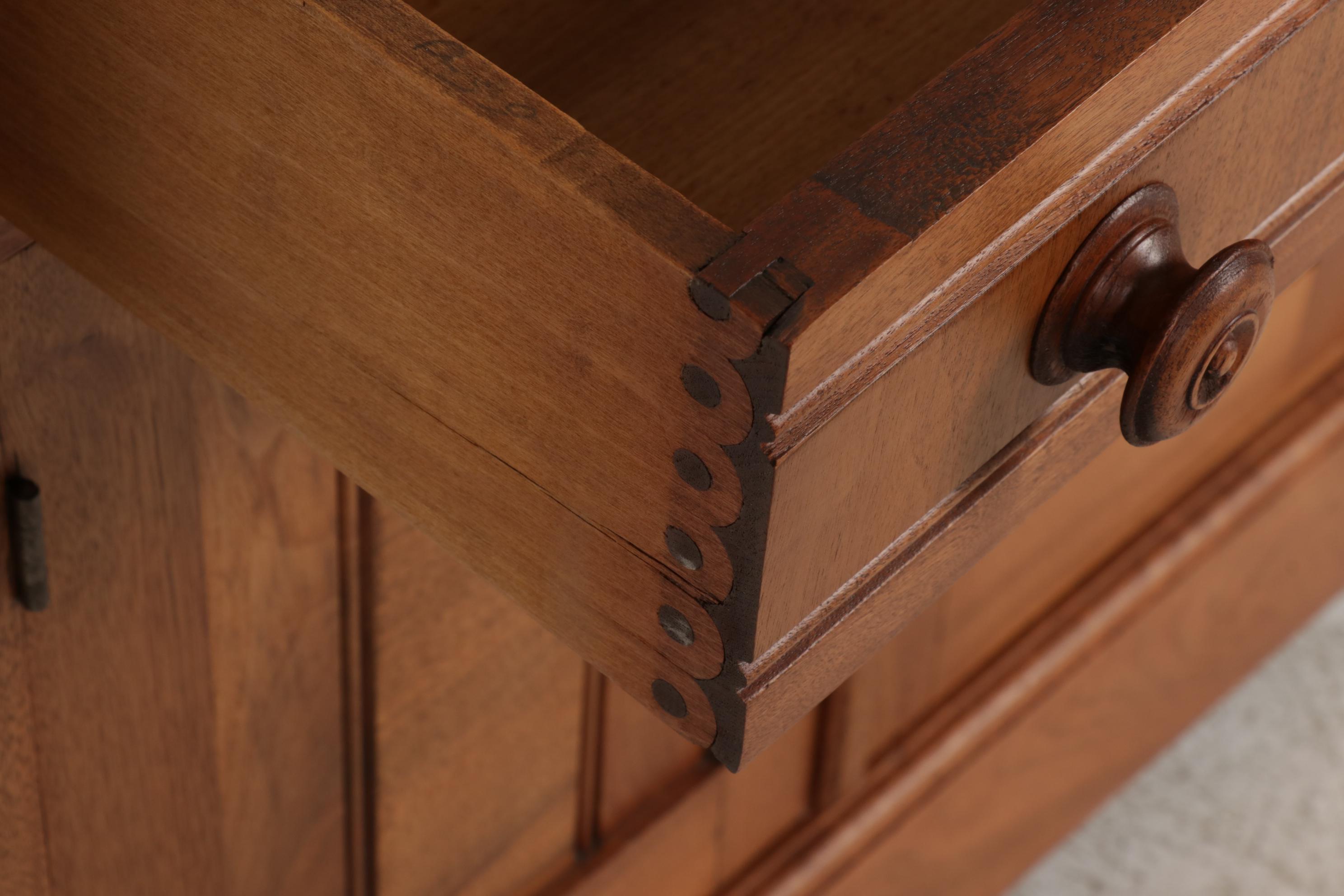 Victorian Walnut Washstand, Late 19th Century
