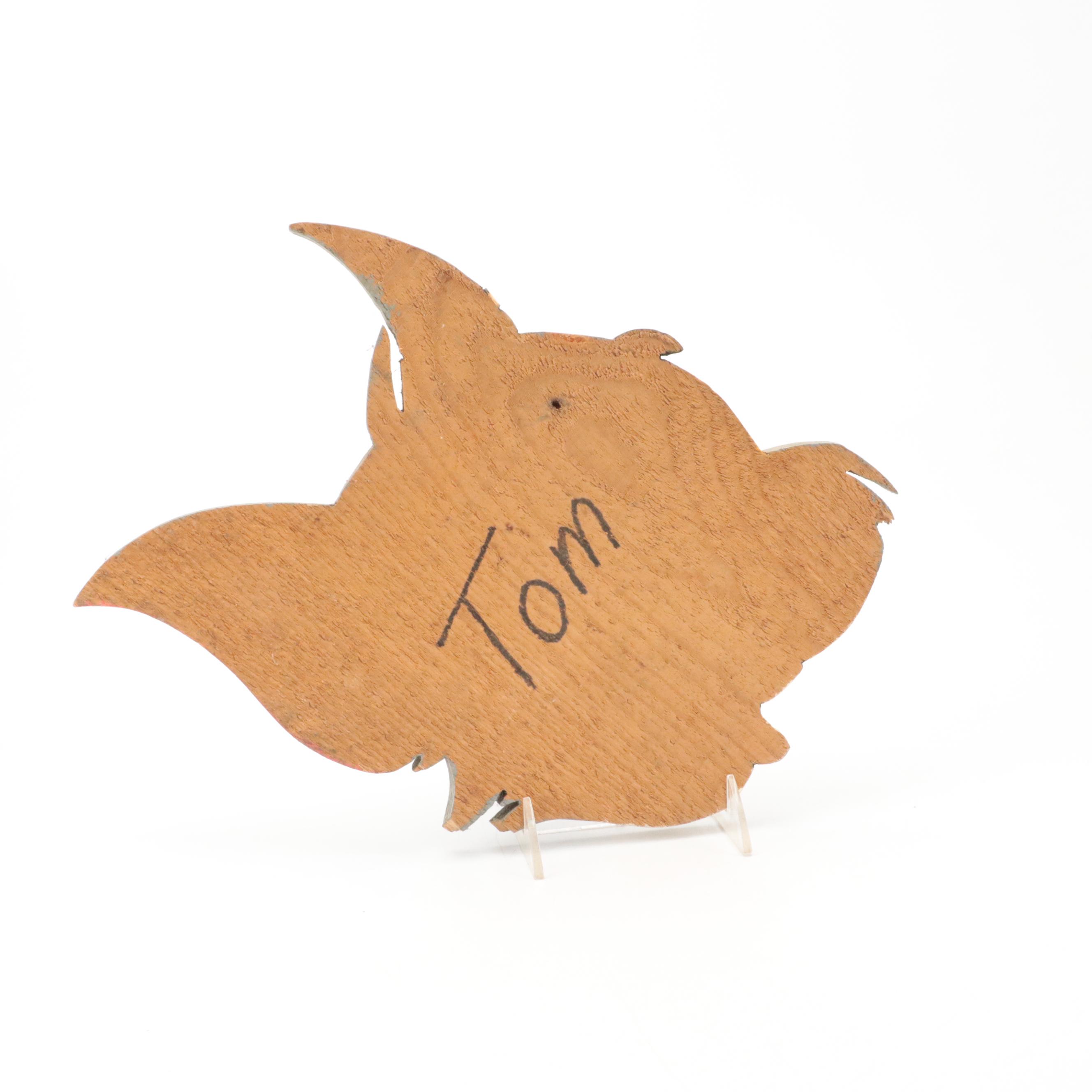 Ceramic Cat Shaped Light with Other Figurines and Decor