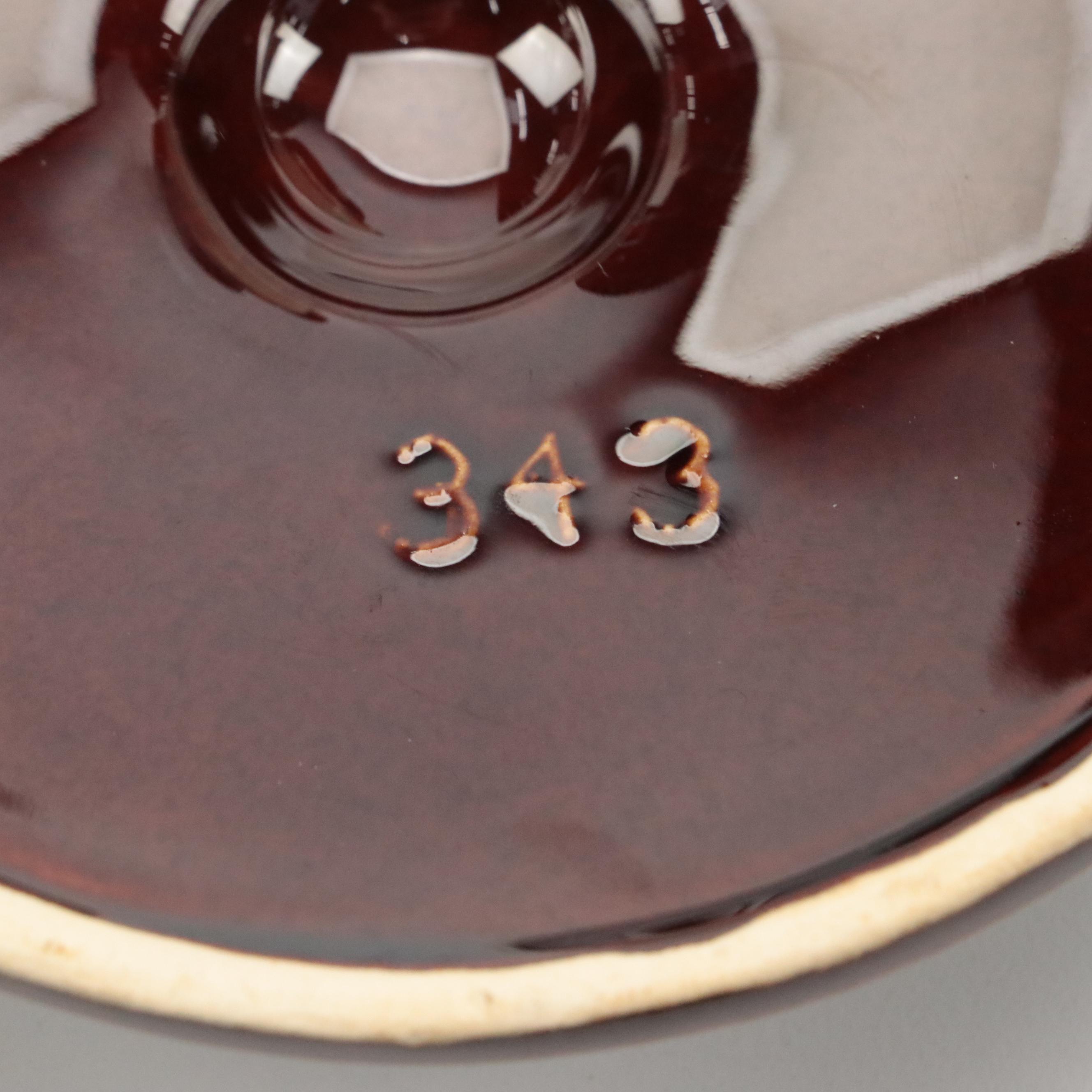 McCoy Pottery Glazed Stoneware Two-Toned Bean Pot with Lid