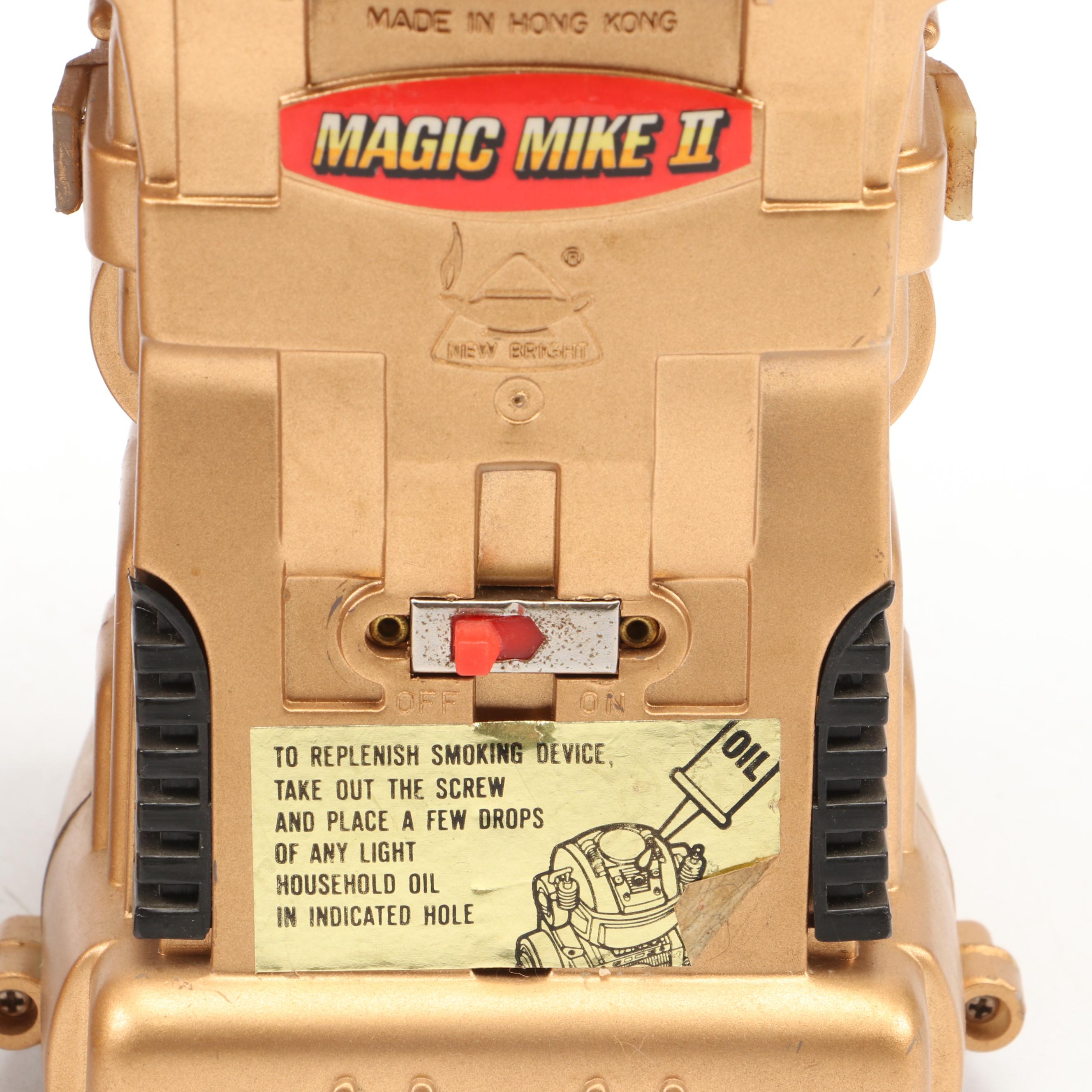 Omnibot 5402 Robot Toy with Master Control Unit and More, Late 20th Century