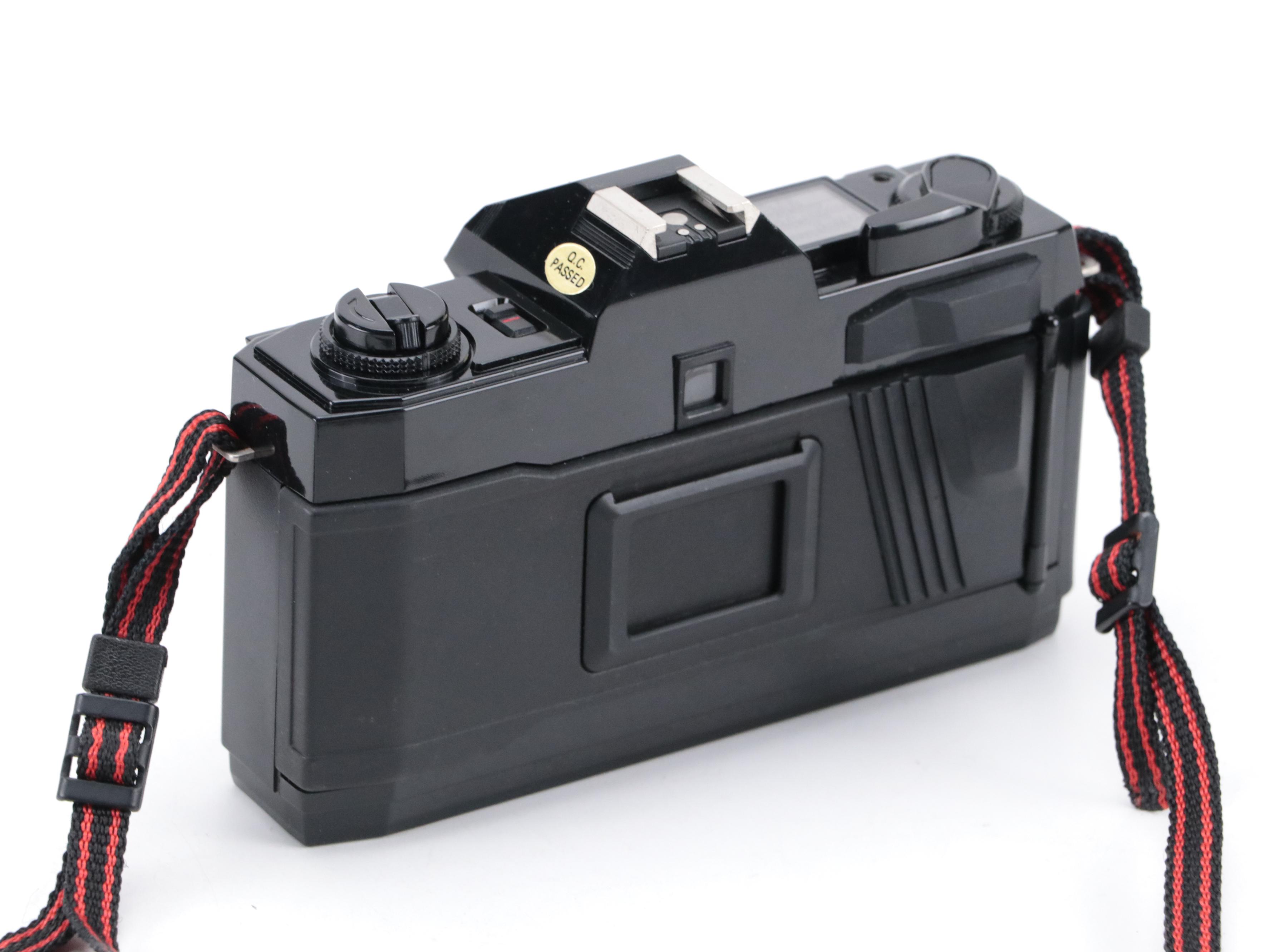 Nishika N8000 3-D Camera with Tasco Basix Binoculars