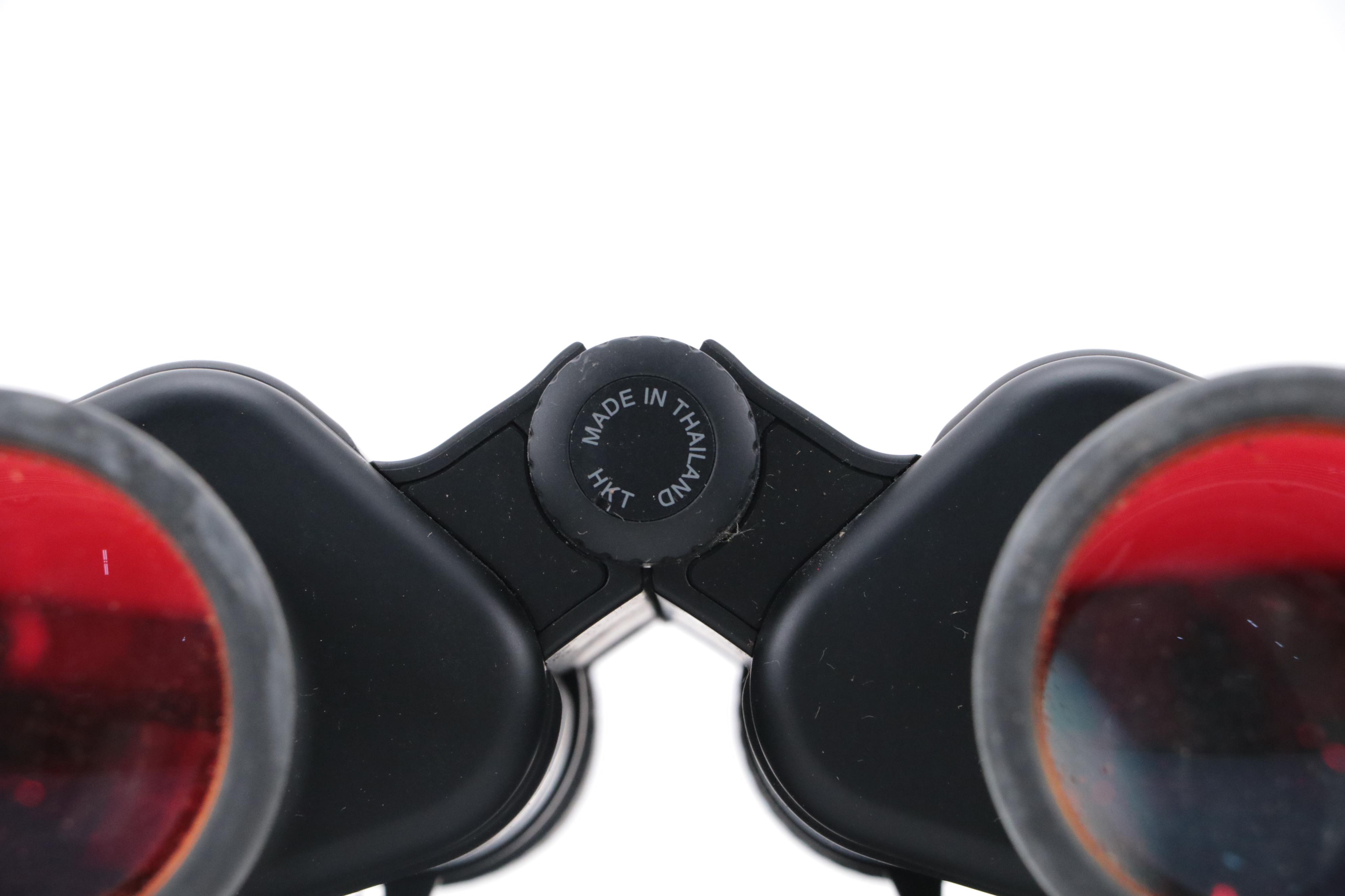 Nishika N8000 3-D Camera with Tasco Basix Binoculars