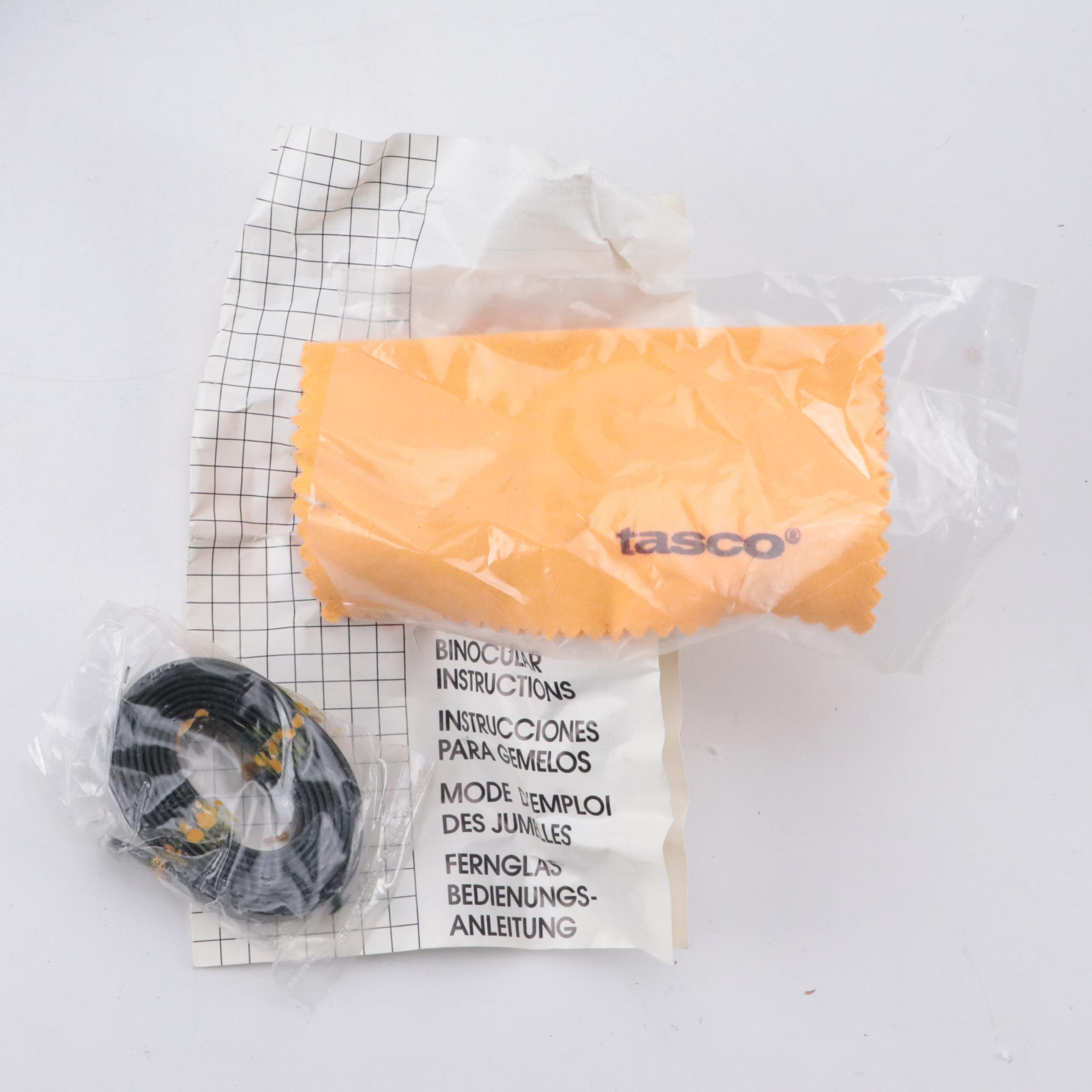 Nishika N8000 3-D Camera with Tasco Basix Binoculars