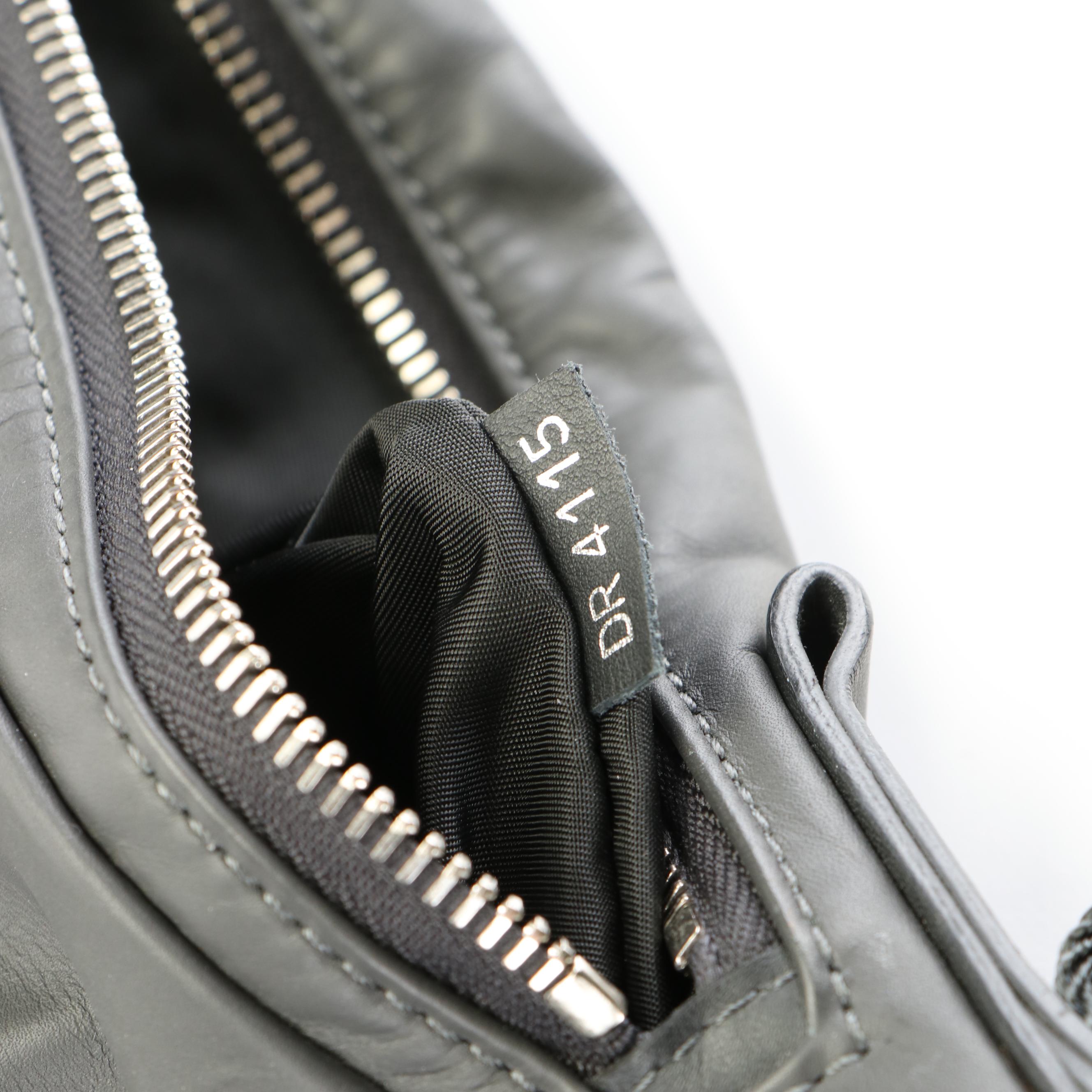 Louis Vuitton V-Line Crossbody Messenger Bag in Black Leather