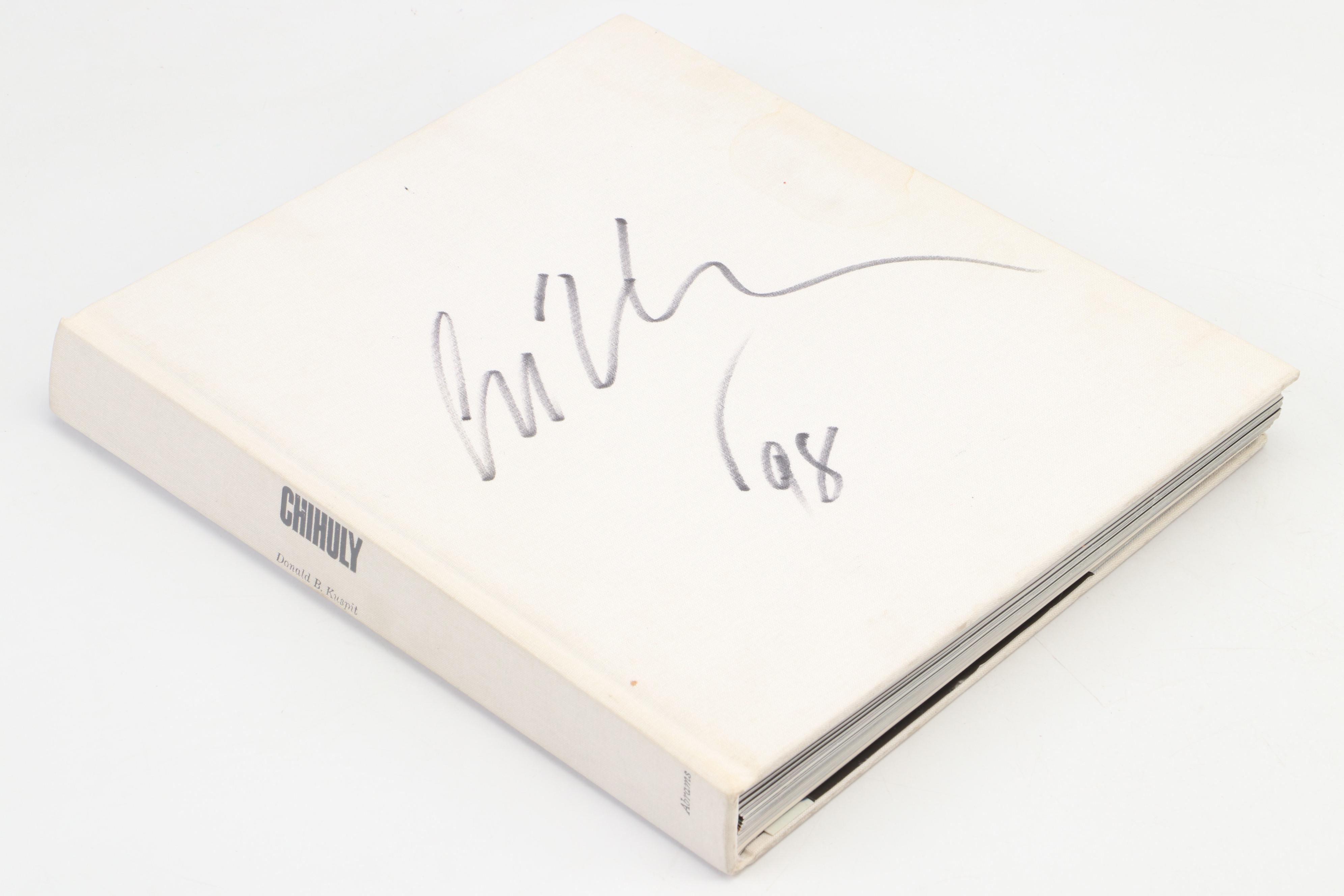Signed "Dale Chihuly: Japan 1990" Catalog and More Dale Chihuly Books