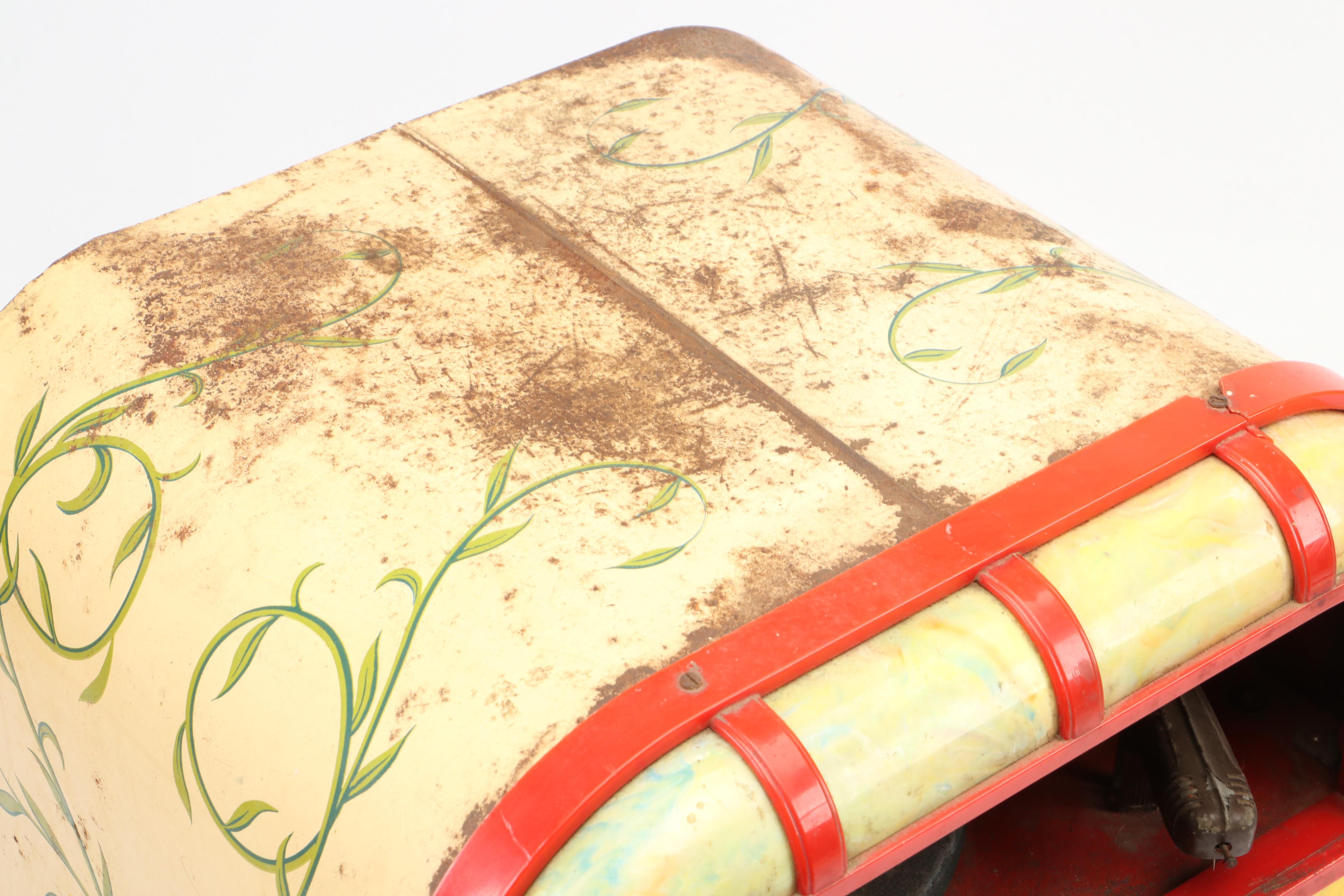 Bing Crosby Tin Litho and Celluloid Junior Jukebox