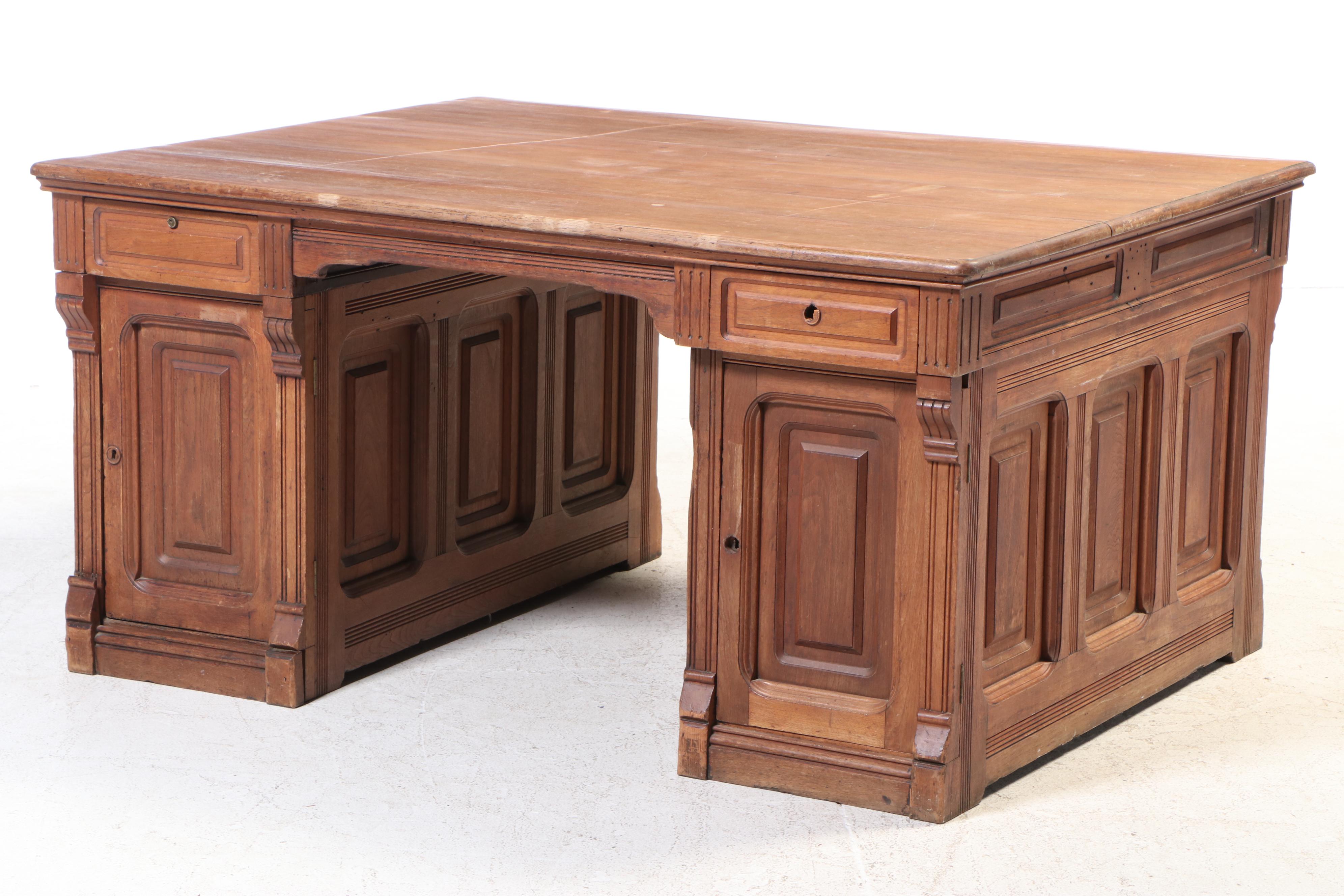 Victorian Walnut Double-Pedestal Partner's Desk, Late 19th Century